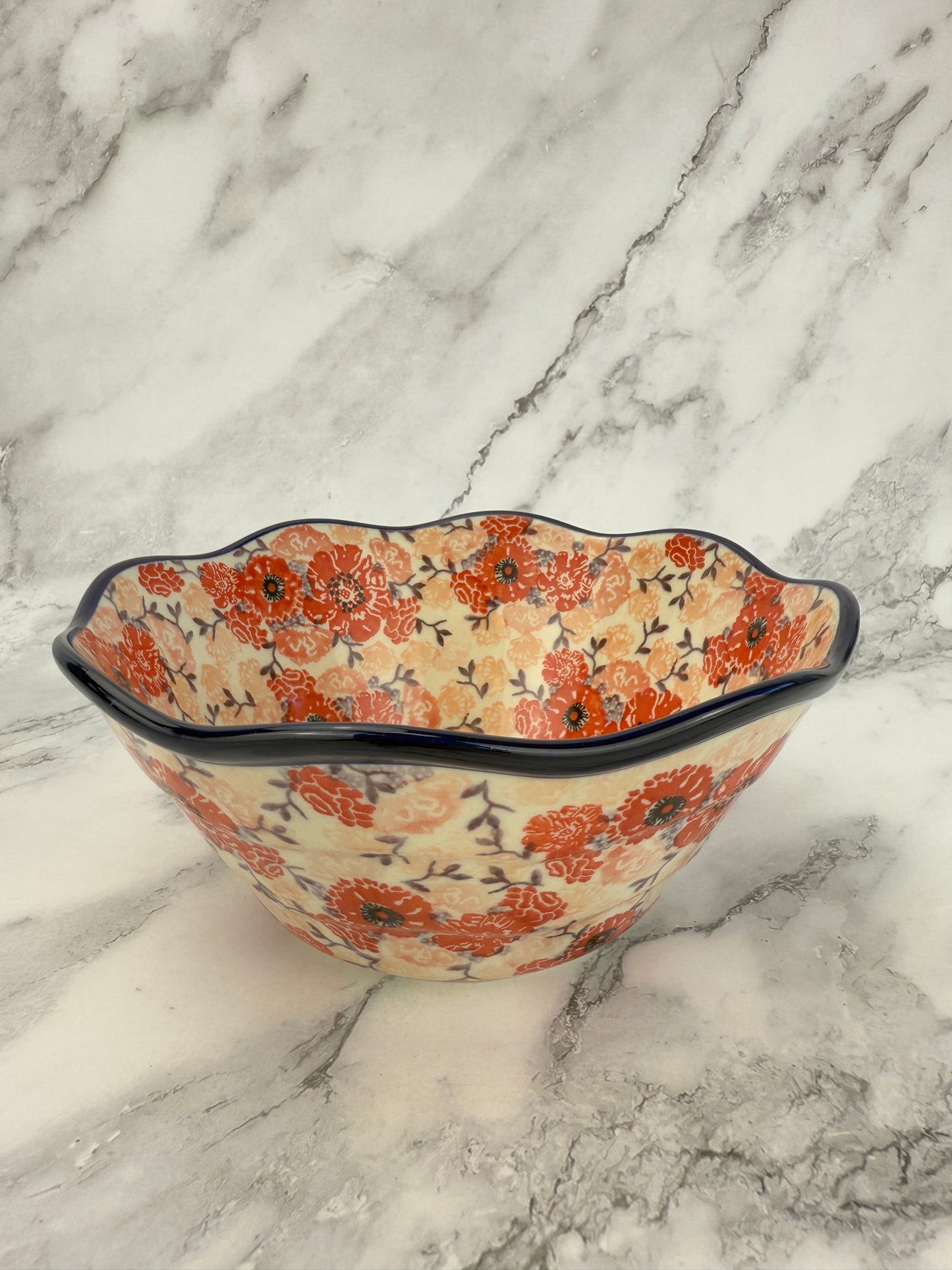 SALE Small Wavy Unikat Bowl - Shape 691 - Pattern U5080