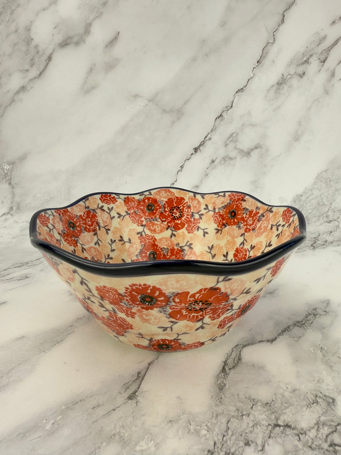 SALE Small Wavy Unikat Bowl - Shape 691 - Pattern U5080