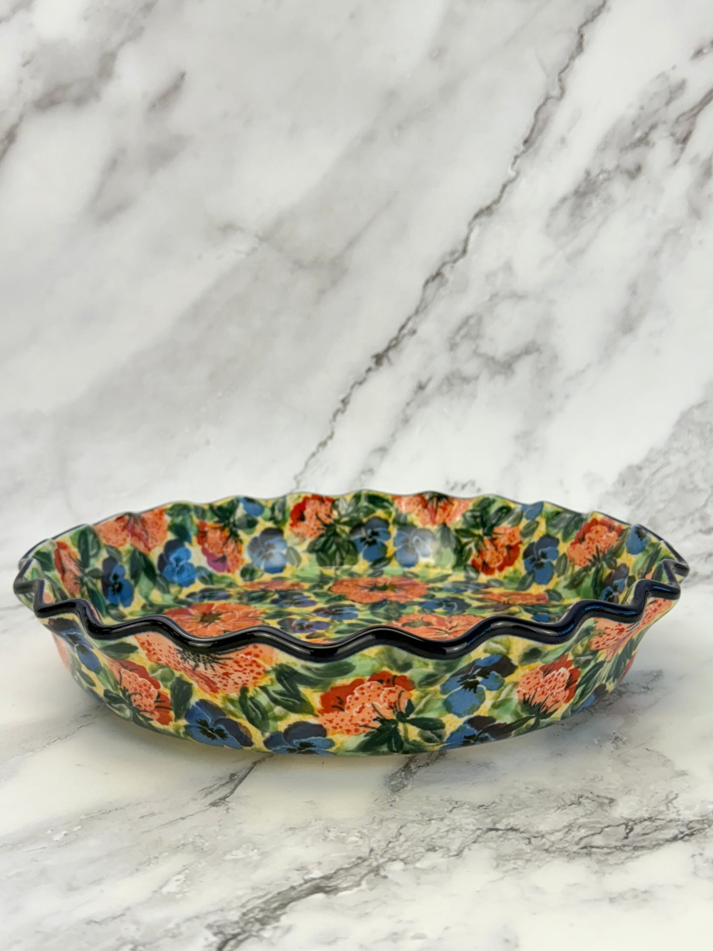 Ruffled Unikat Pie Plate / Round Baker - Shape 636 - Pattern U4704