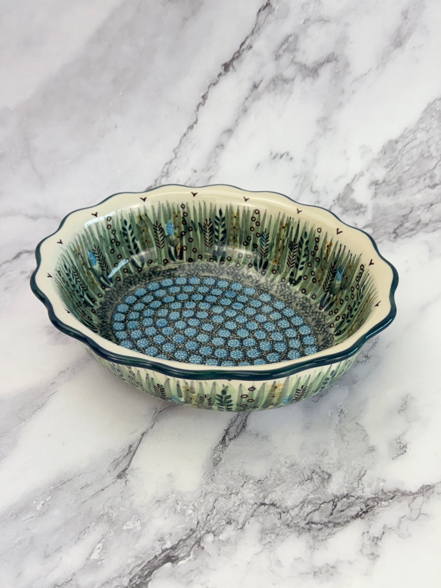 Scalloped Unikat Oval Bowl - Shape D78 - Pattern U803