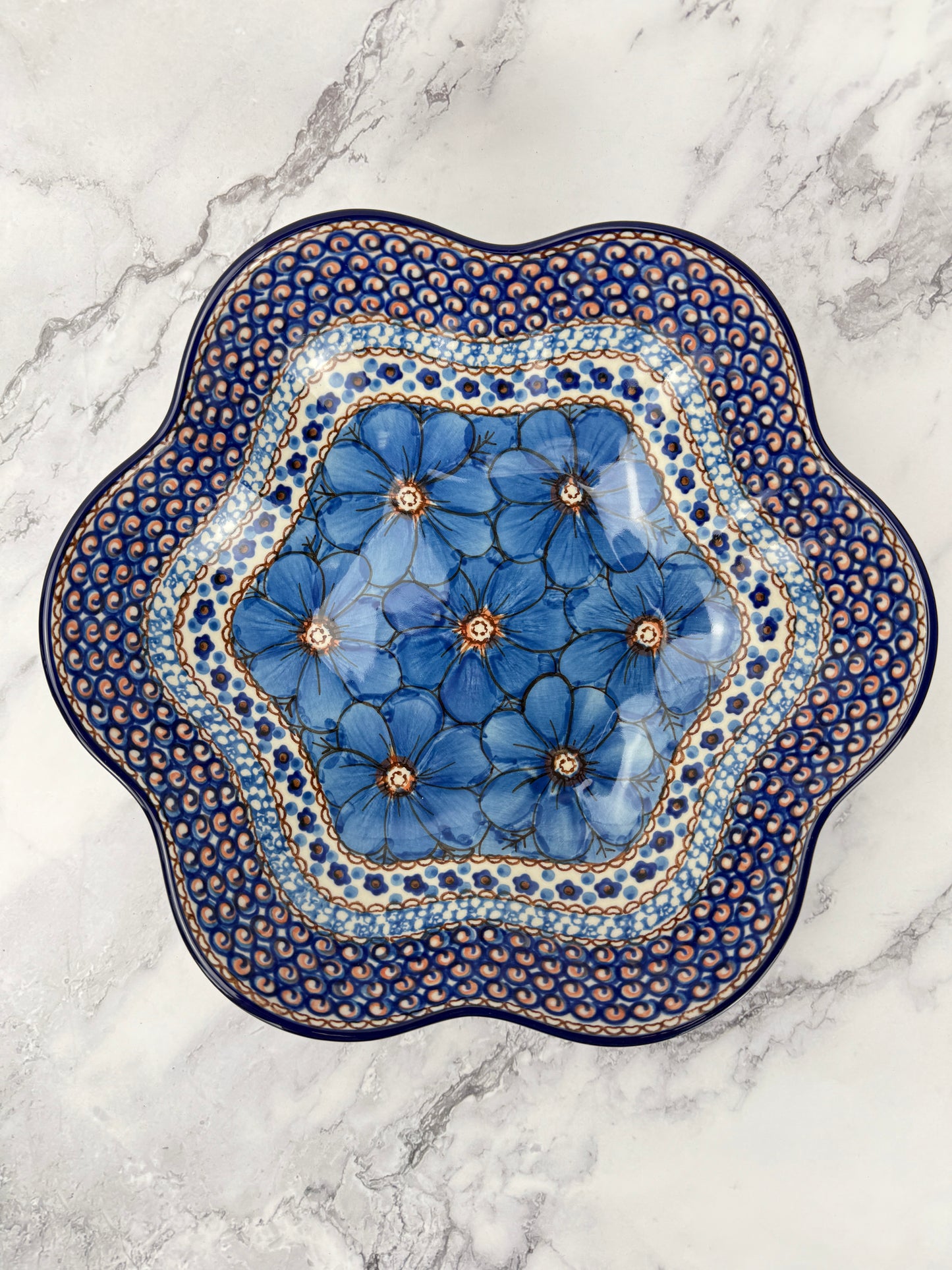 Unikat Flower Bowl - Shape 738 - Pattern U408C