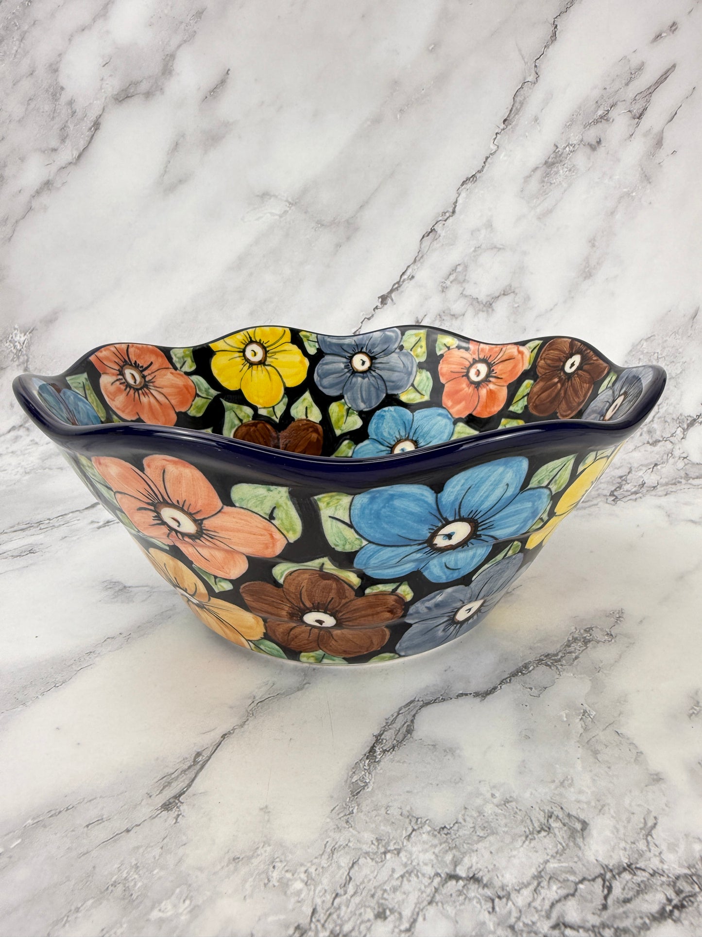 Large Wavy Unikat Serving Bowl - Shape 692 - Pattern U415
