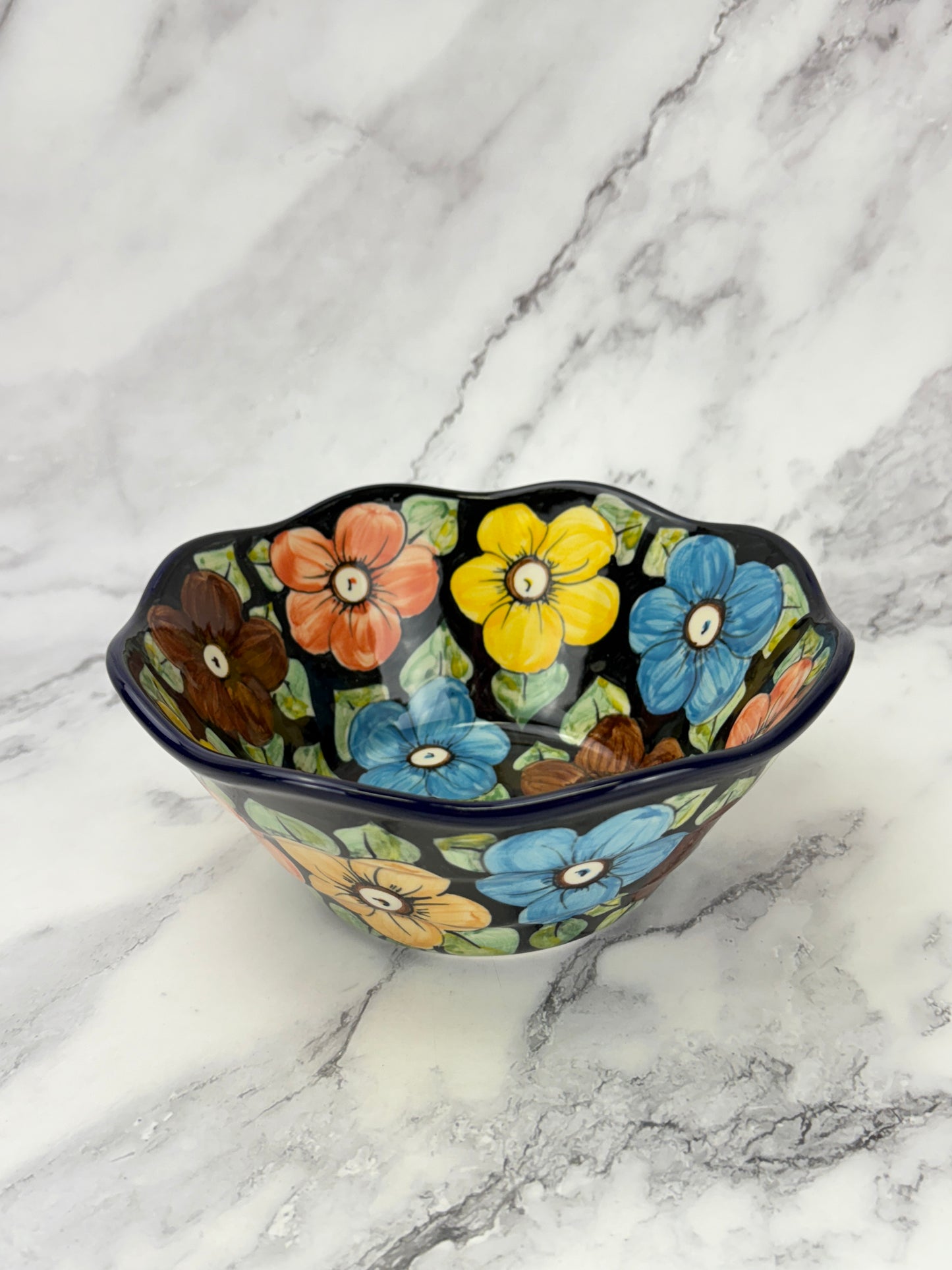 Small Wavy Unikat Bowl - Shape 691 - Pattern U415