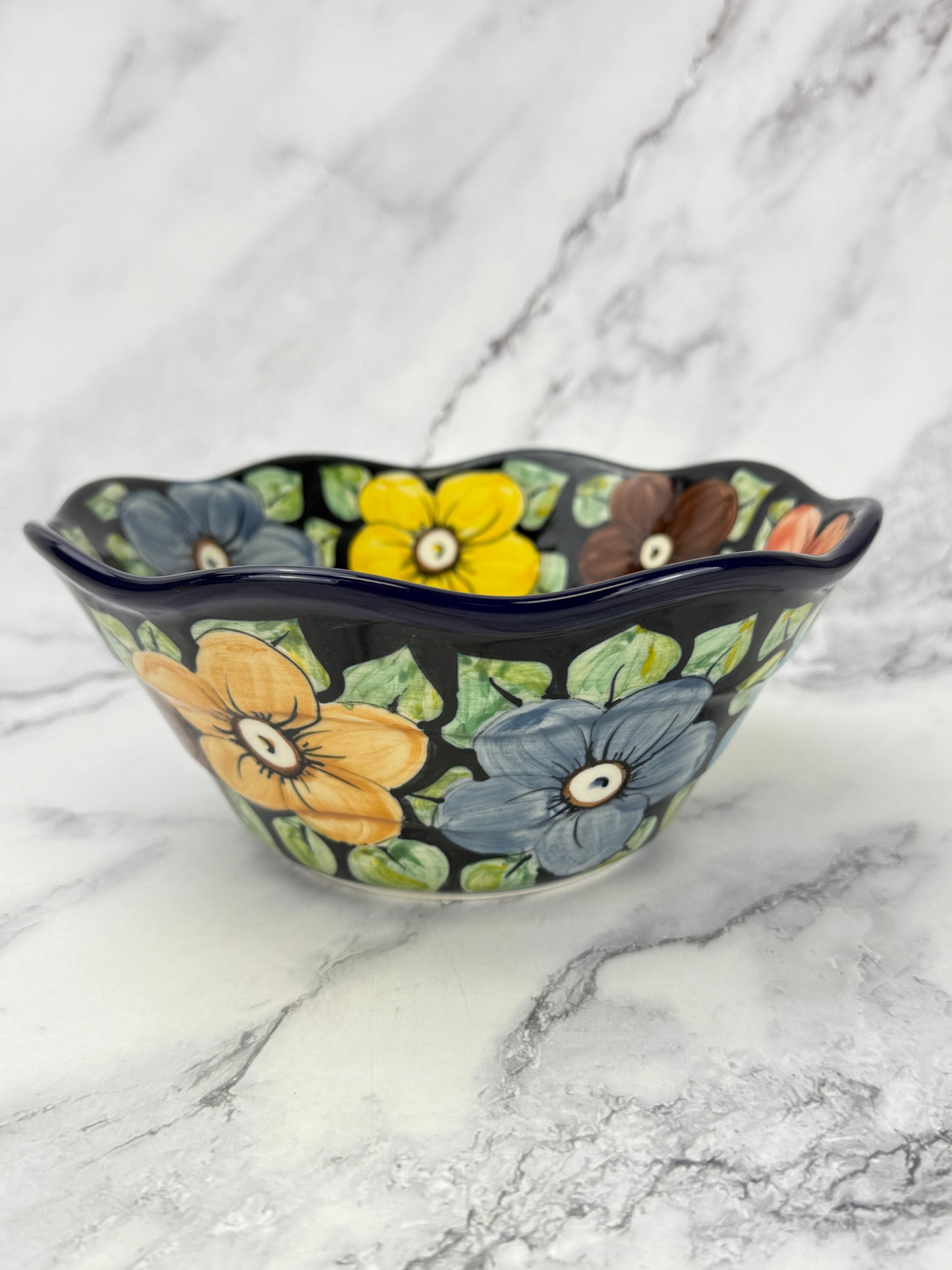 Small Wavy Unikat Bowl - Shape 691 - Pattern U415