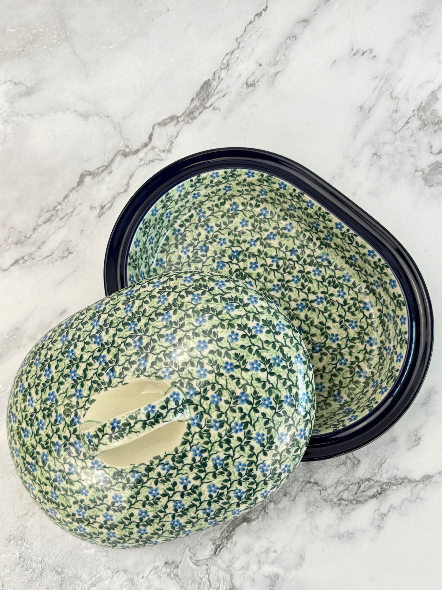 Covered Baker - Shape 617 - Pattern 2349