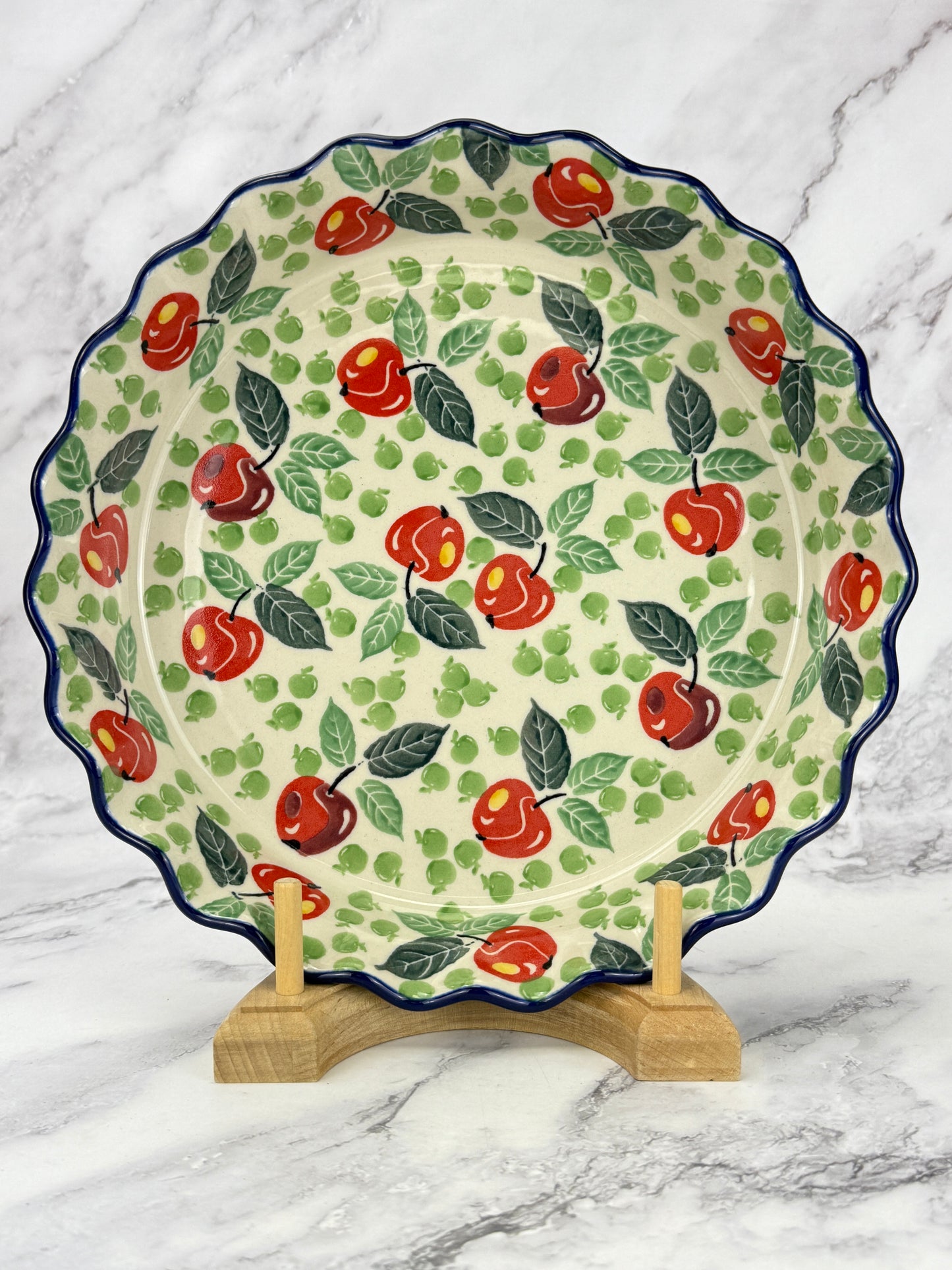 Ruffled Pie Plate / Round Baker  - Shape 636 - Pattern 3248
