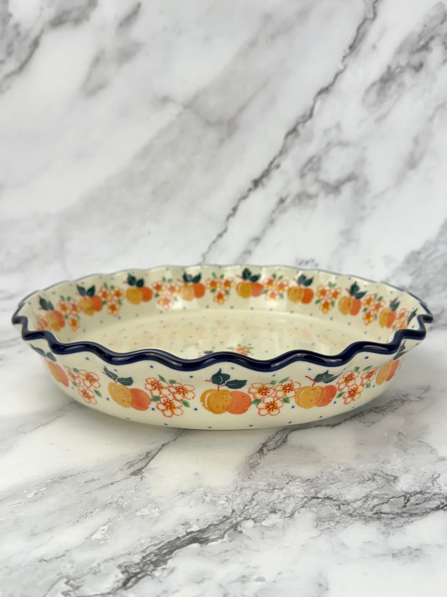 Ruffled Pie Plate / Round Baker  - Shape 636 - Pattern 2072