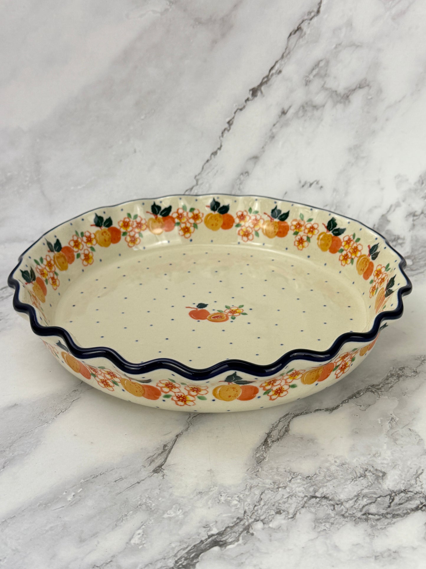 Ruffled Pie Plate / Round Baker  - Shape 636 - Pattern 2072