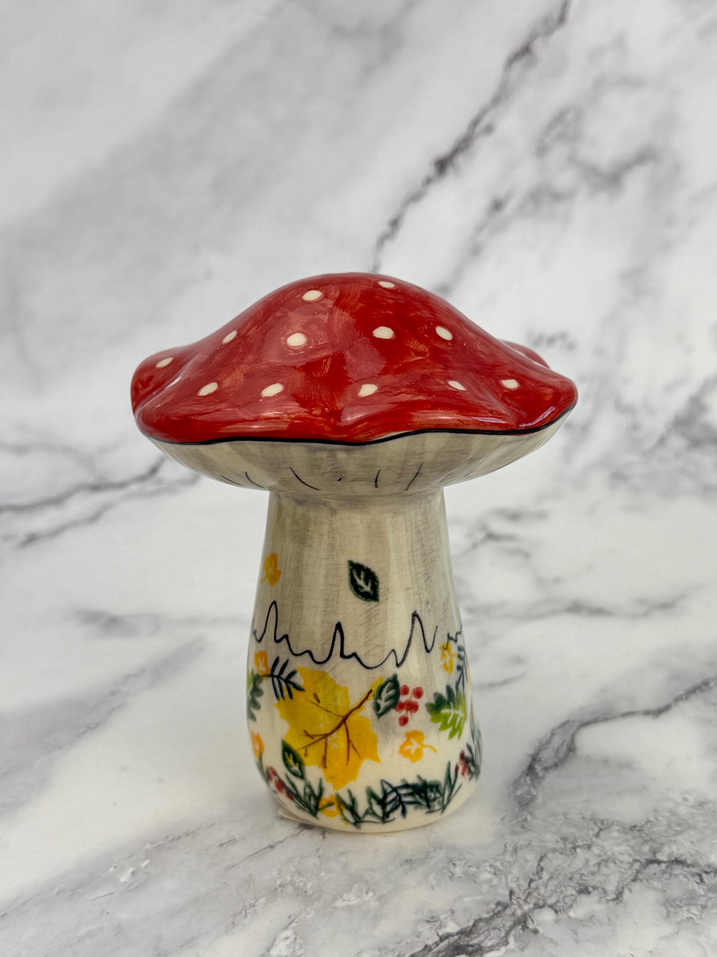 Vena Mushroom Figurine - Large