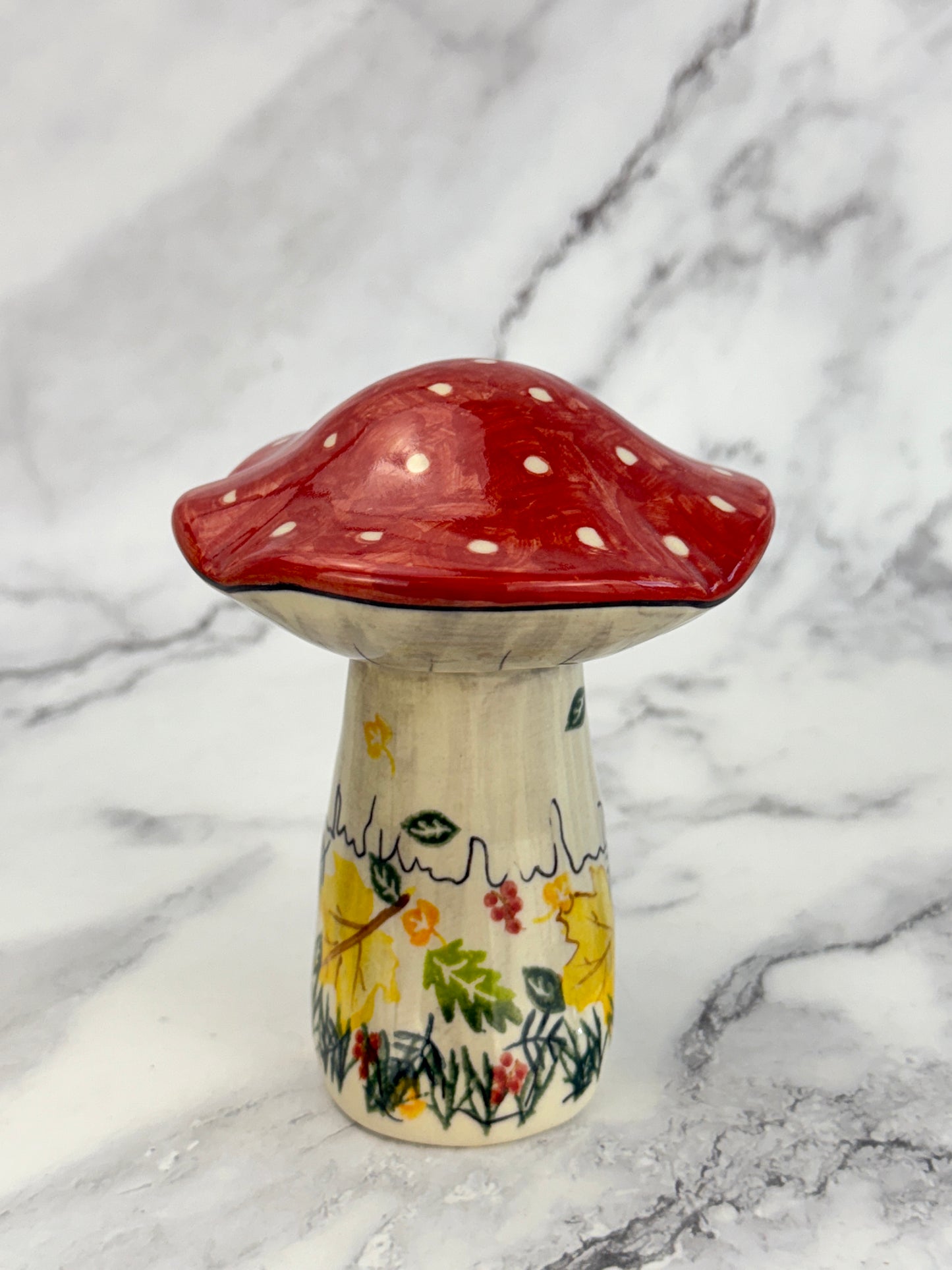 Vena Mushroom Figurine - Large