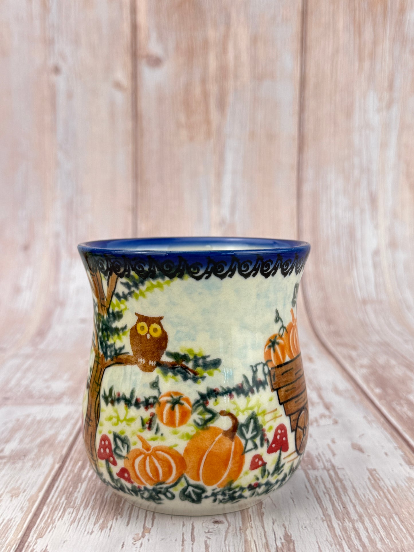 Vena Unikat 8oz Art Mug - Shape V053 - A1-606