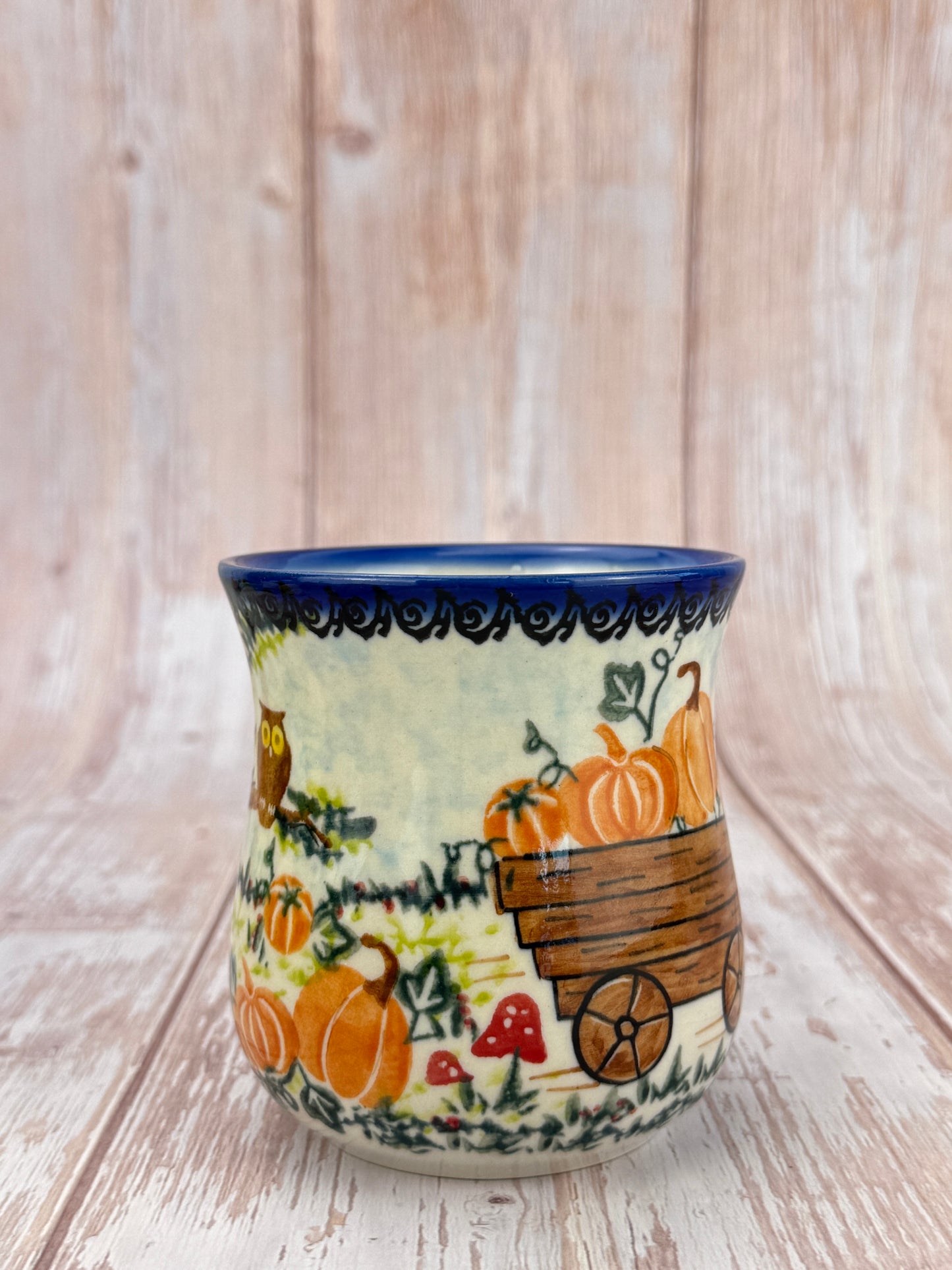 Vena Unikat 8oz Art Mug - Shape V053 - A1-606