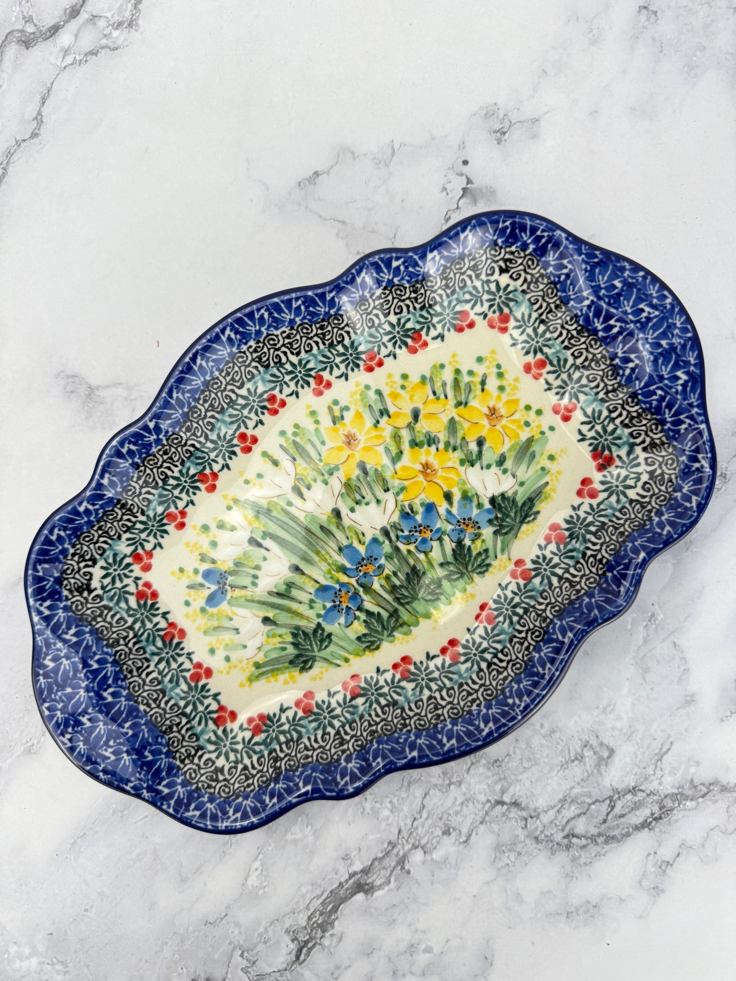 SALE Small Wavy Unikat Platter - Shape 785 - Pattern U5131