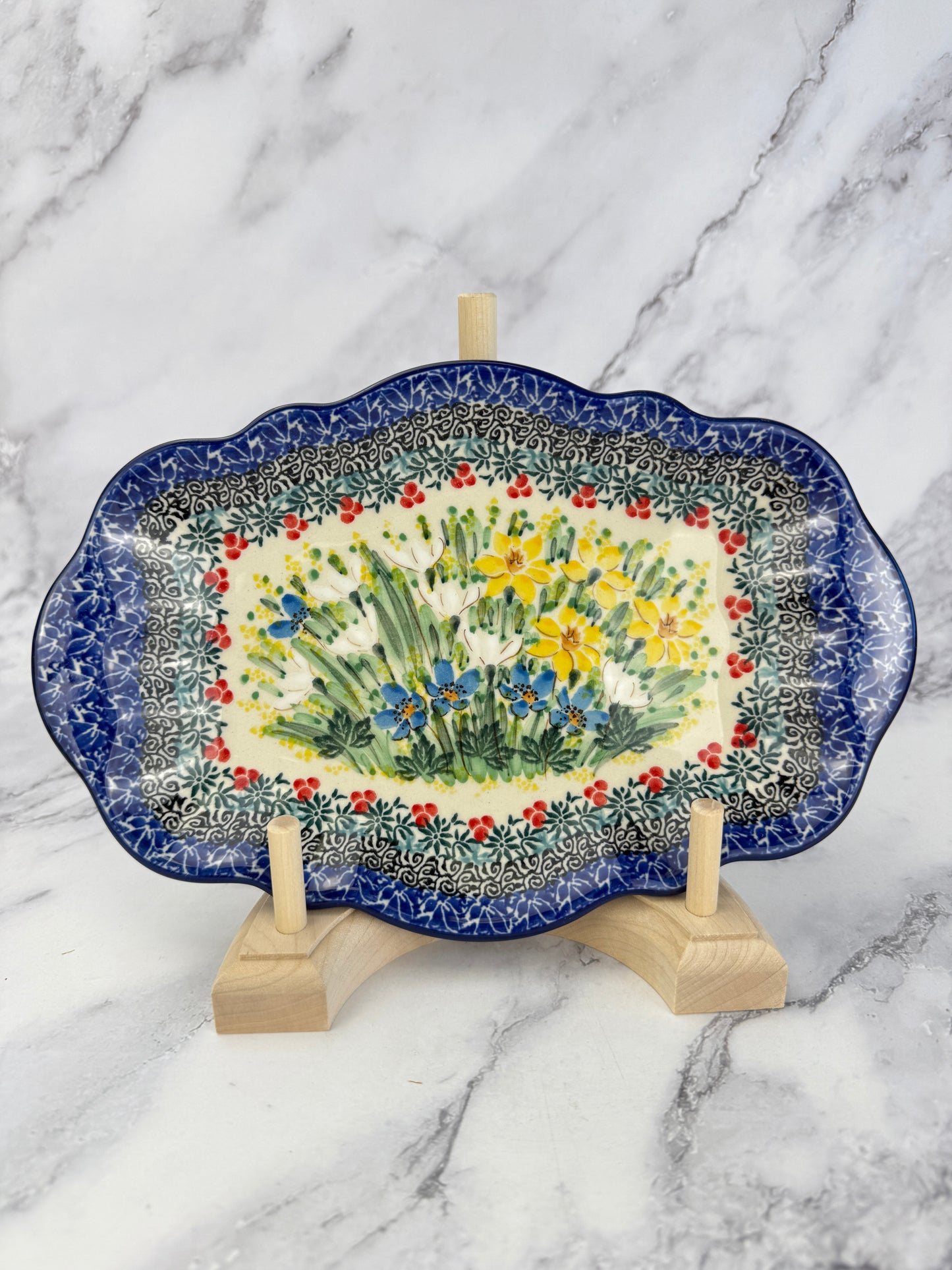 SALE Small Wavy Unikat Platter - Shape 785 - Pattern U5131