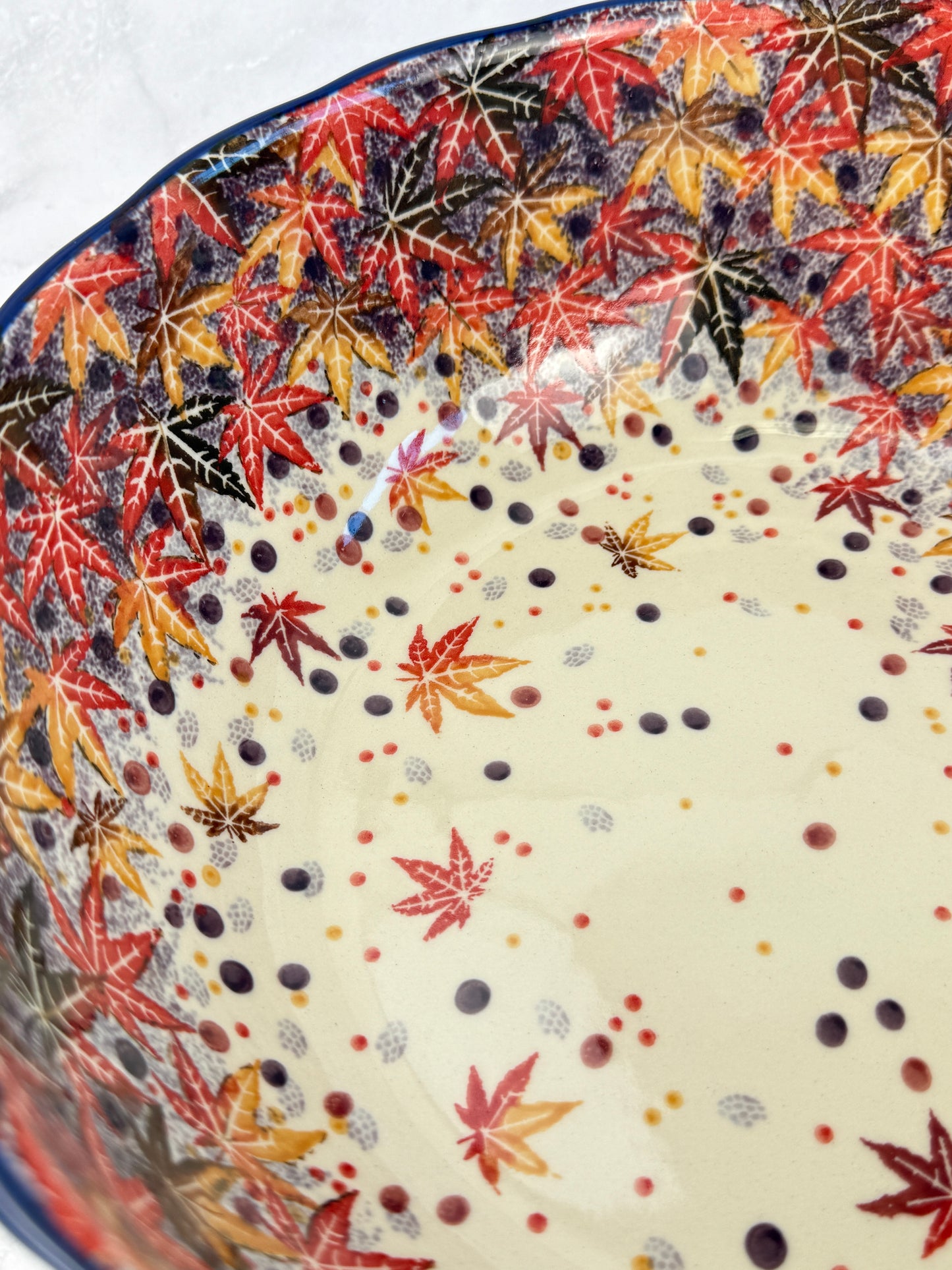 Wavy Unikat Serving Bowl - Shape 013 - Pattern U4907