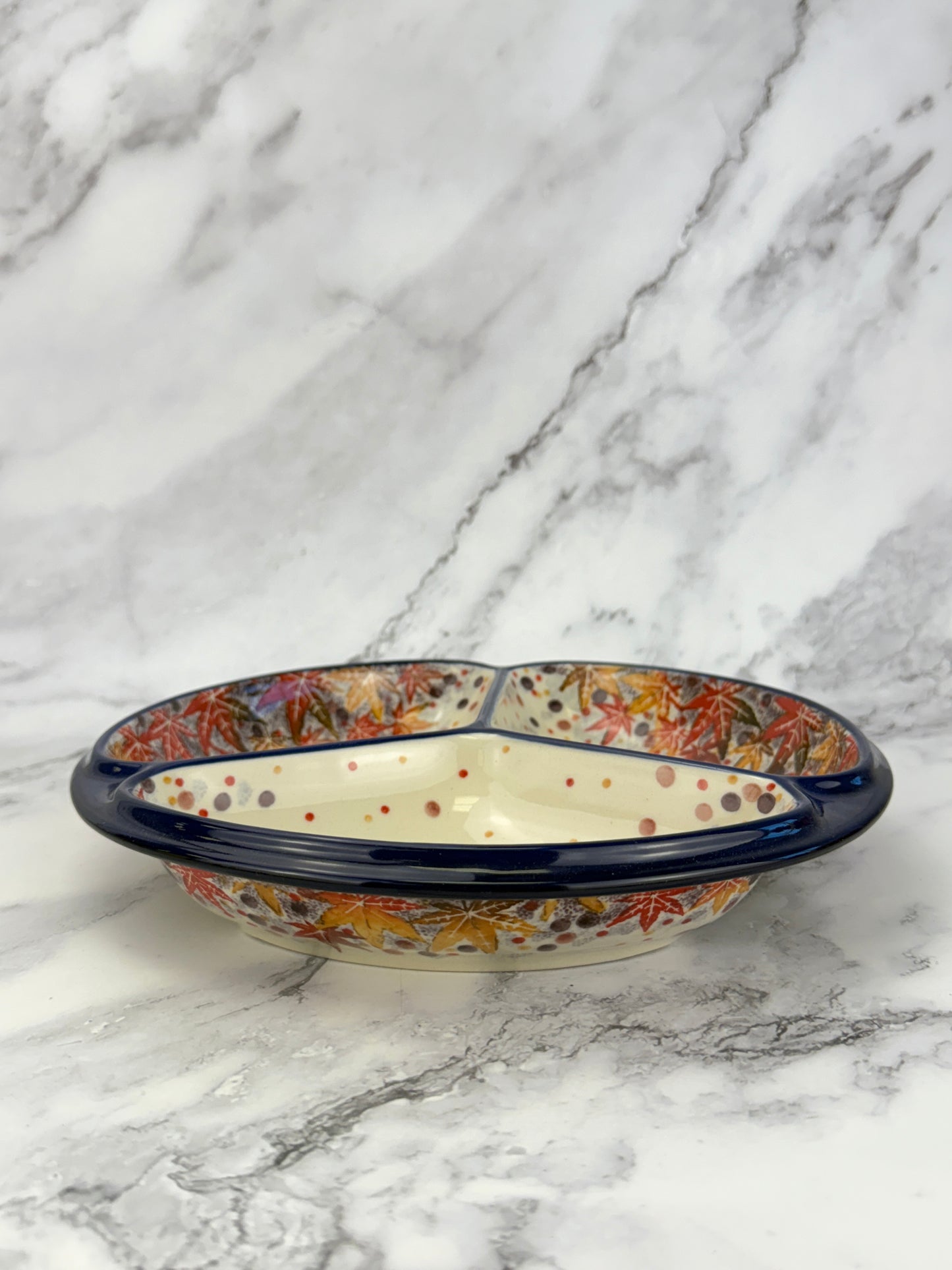 Divided Round Unikat Dish - Shape 484 - Pattern U4907