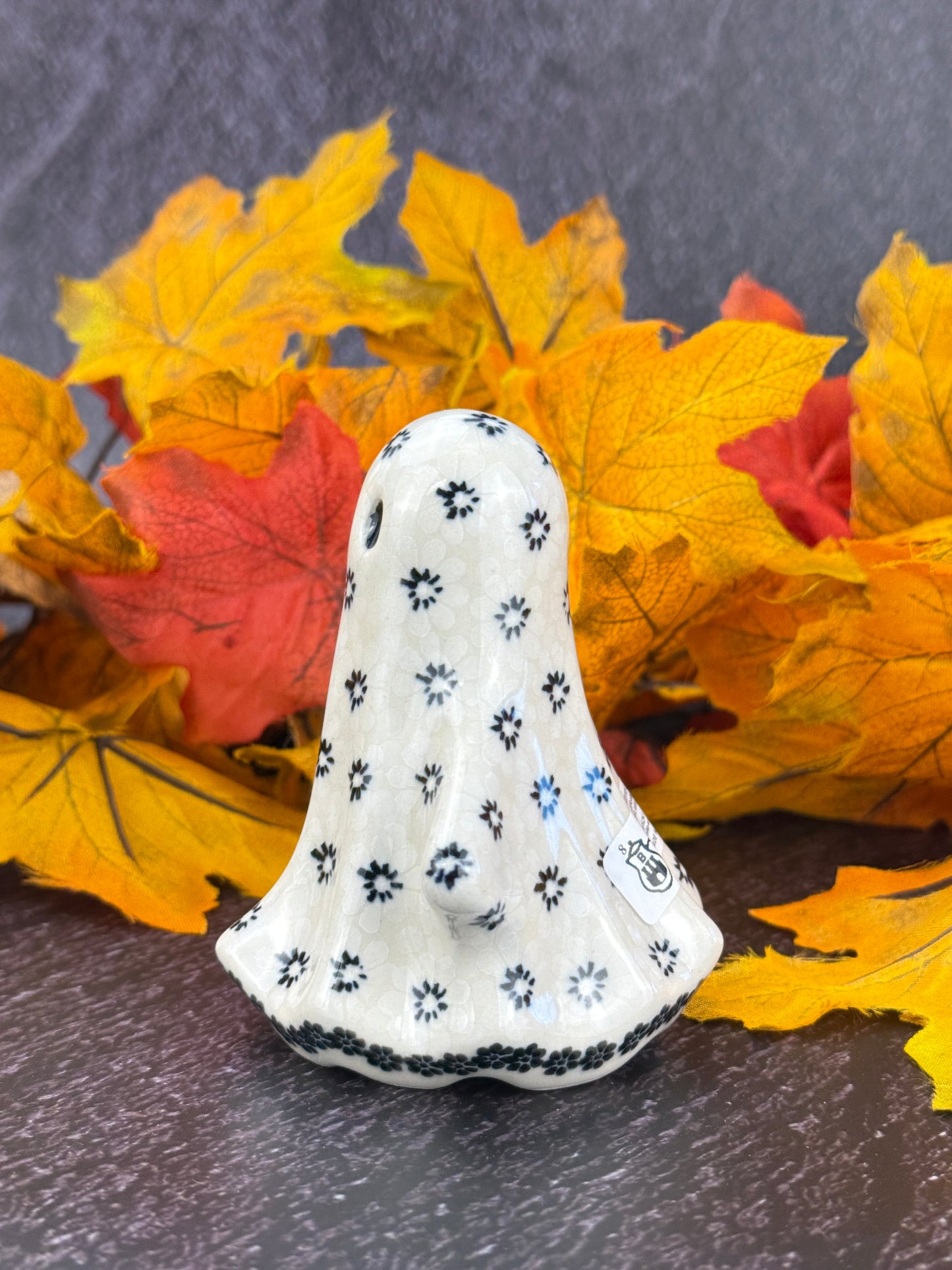 Ghost Figurine - Black & White Flowers