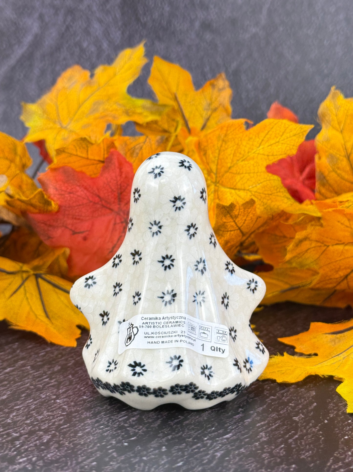 Ghost Figurine - Black & White Flowers