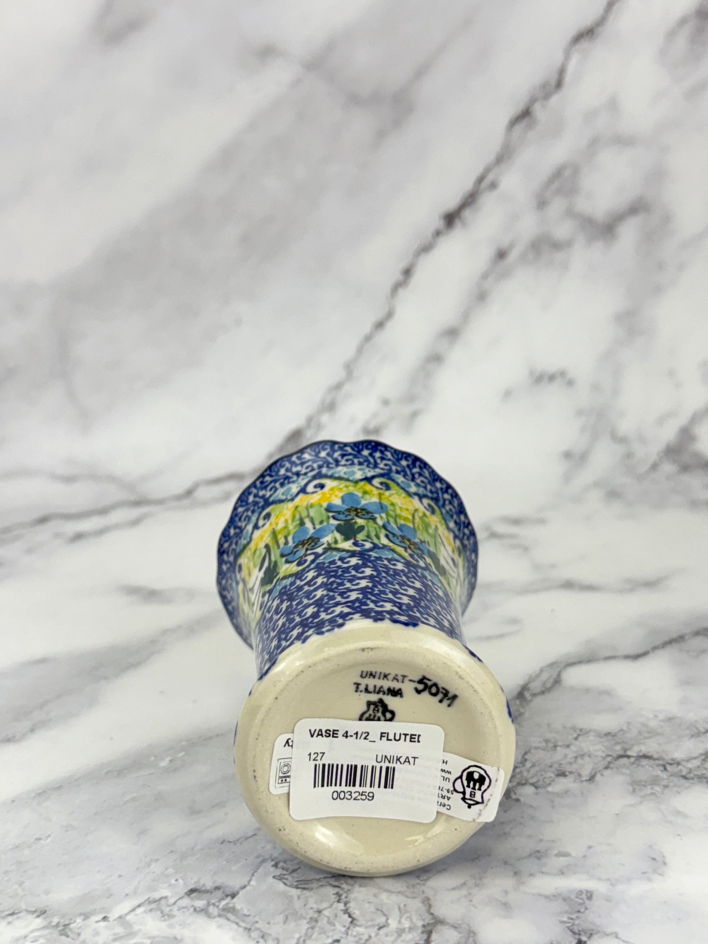 Ruffled Unikat Bud Vase - Shape 127 - Pattern U5071