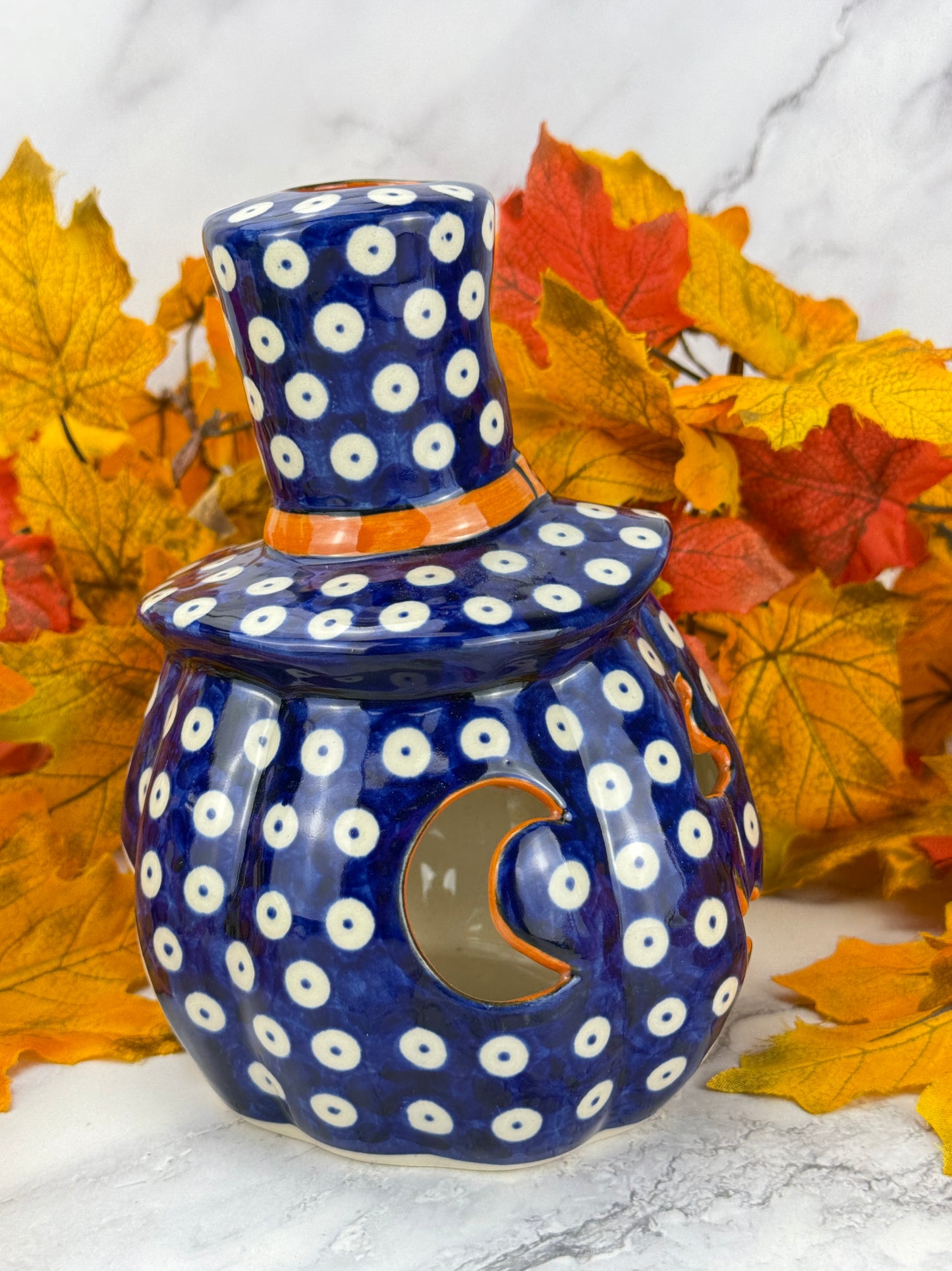 SALE Vena Pumpkin With Hat - Orange