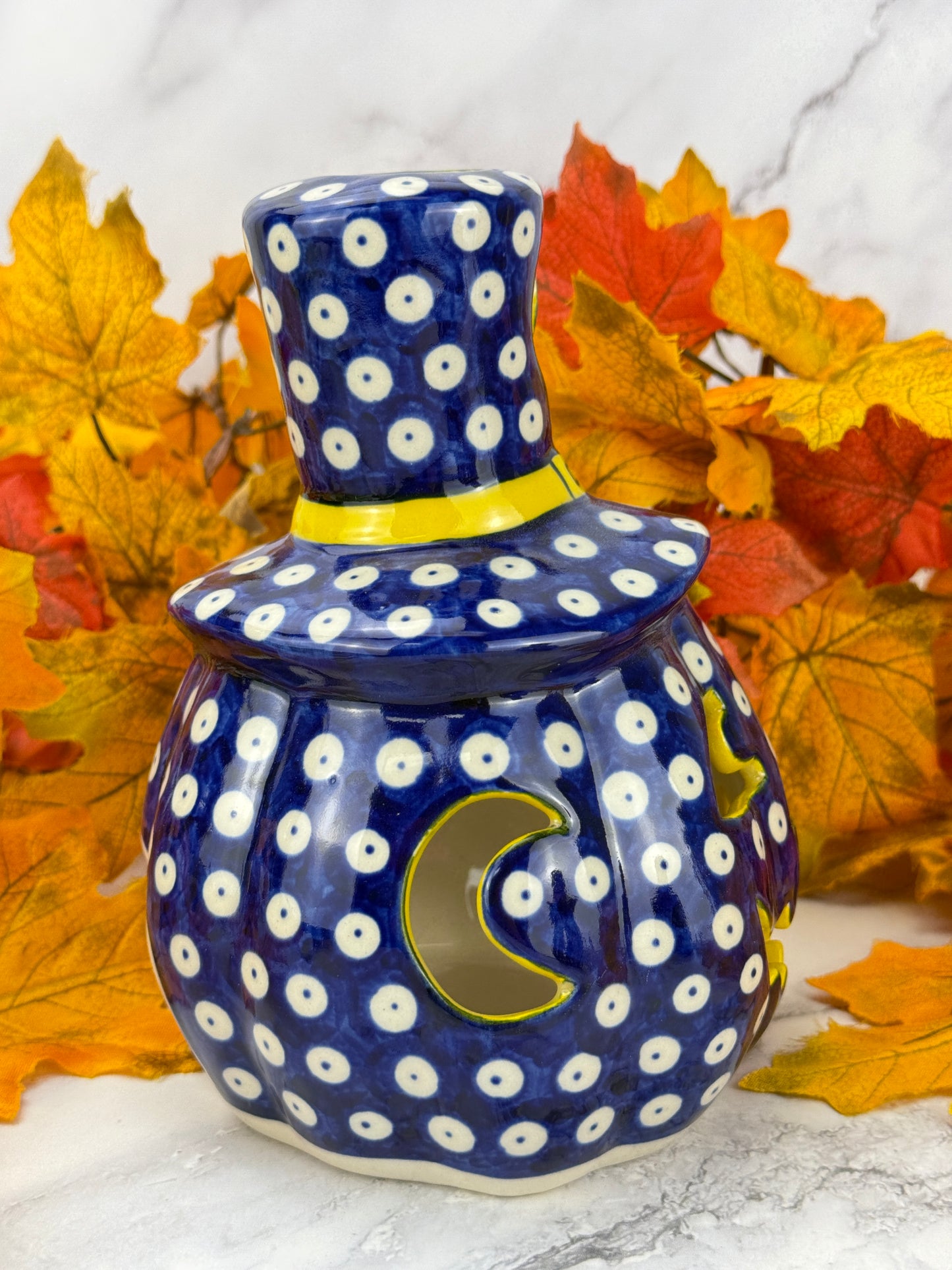 SALE Vena Pumpkin With Hat - Yellow