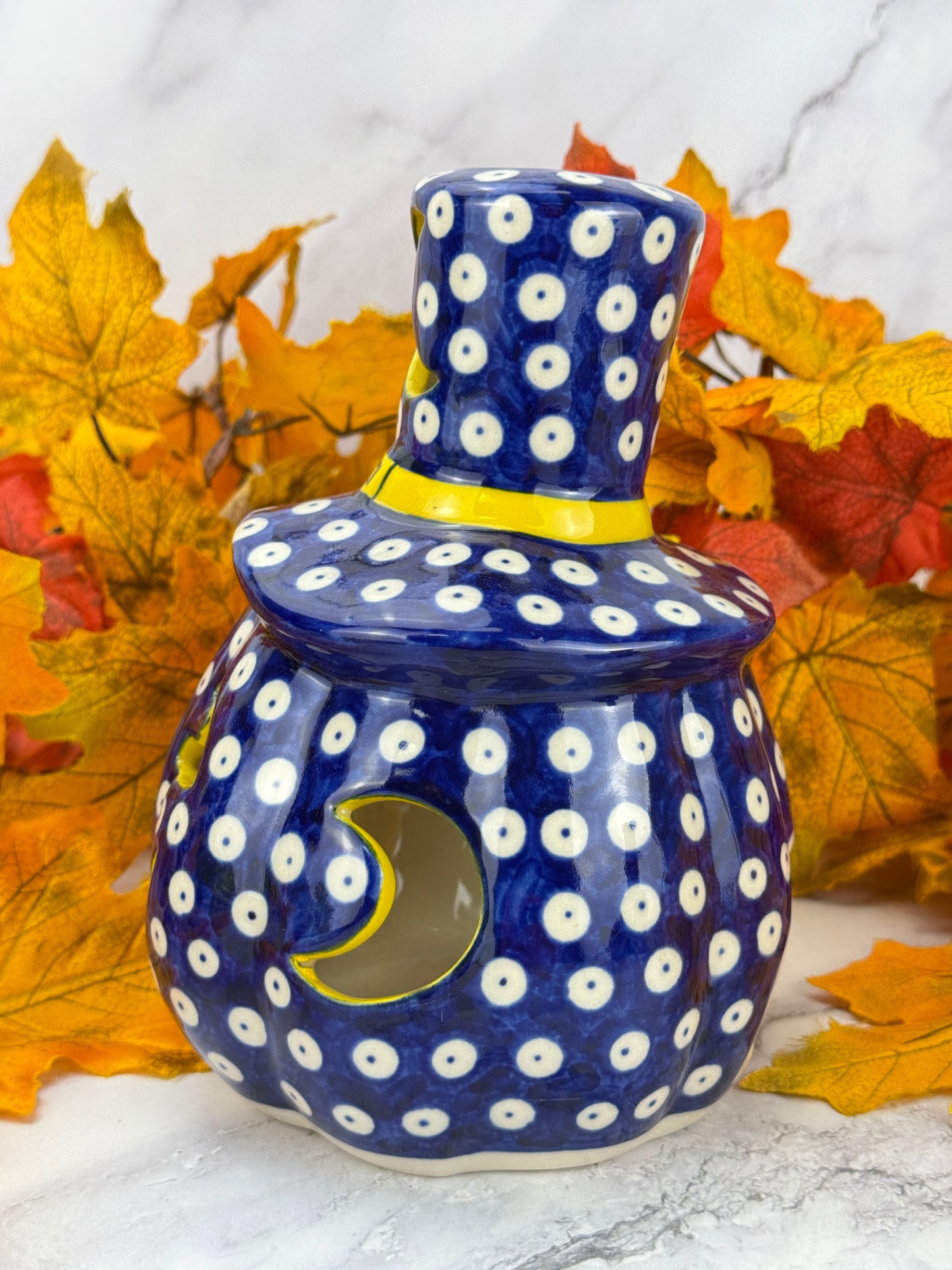 SALE Vena Pumpkin With Hat - Yellow