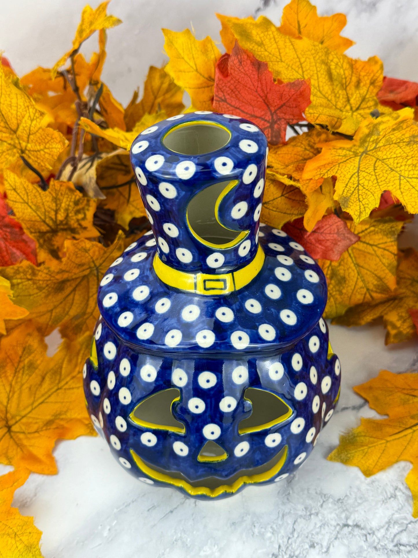 SALE Vena Pumpkin With Hat - Yellow