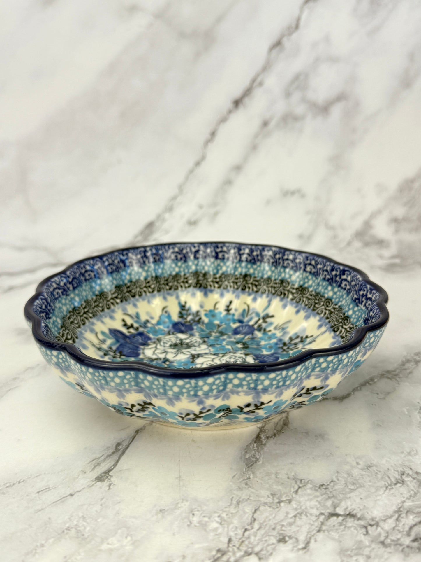 Unikat Ruffled Bowl - Shape 448 - Pattern U5025