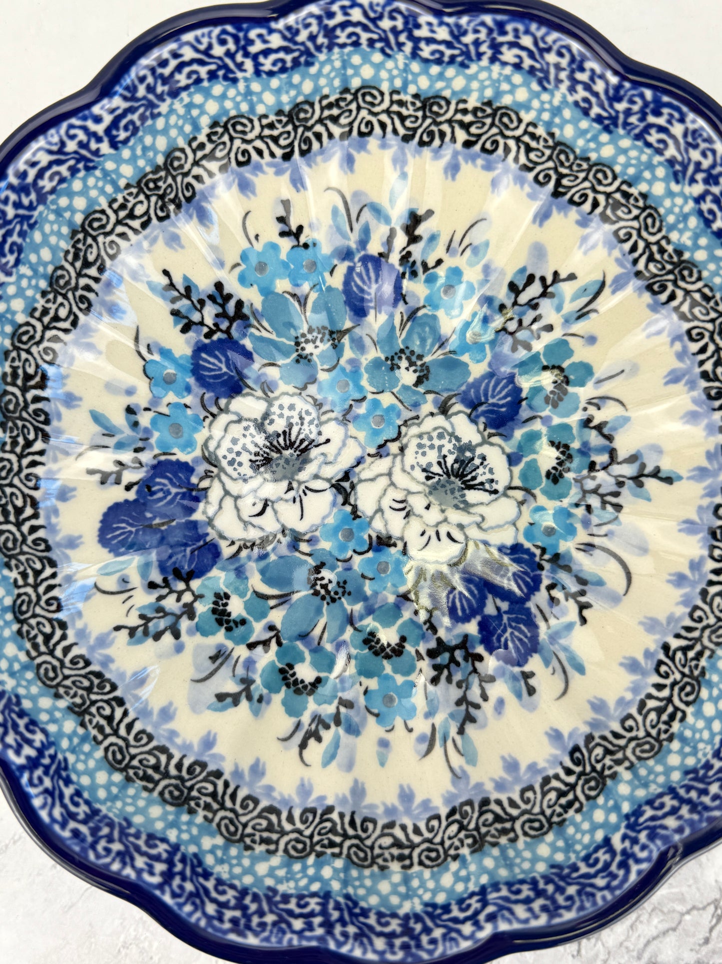 Unikat Ruffled Bowl - Shape 448 - Pattern U5025