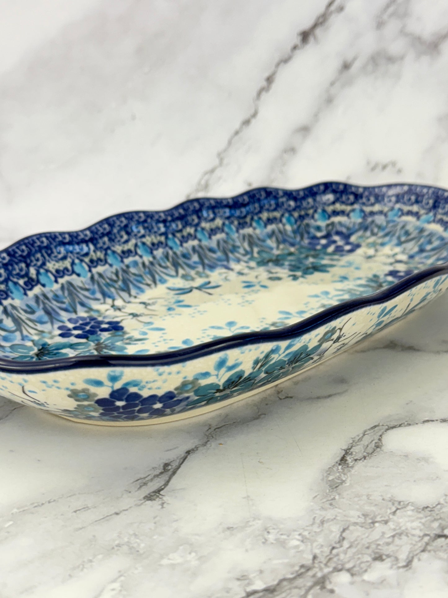 Scalloped Unikat Tray - Shape A42 - Pattern U4964