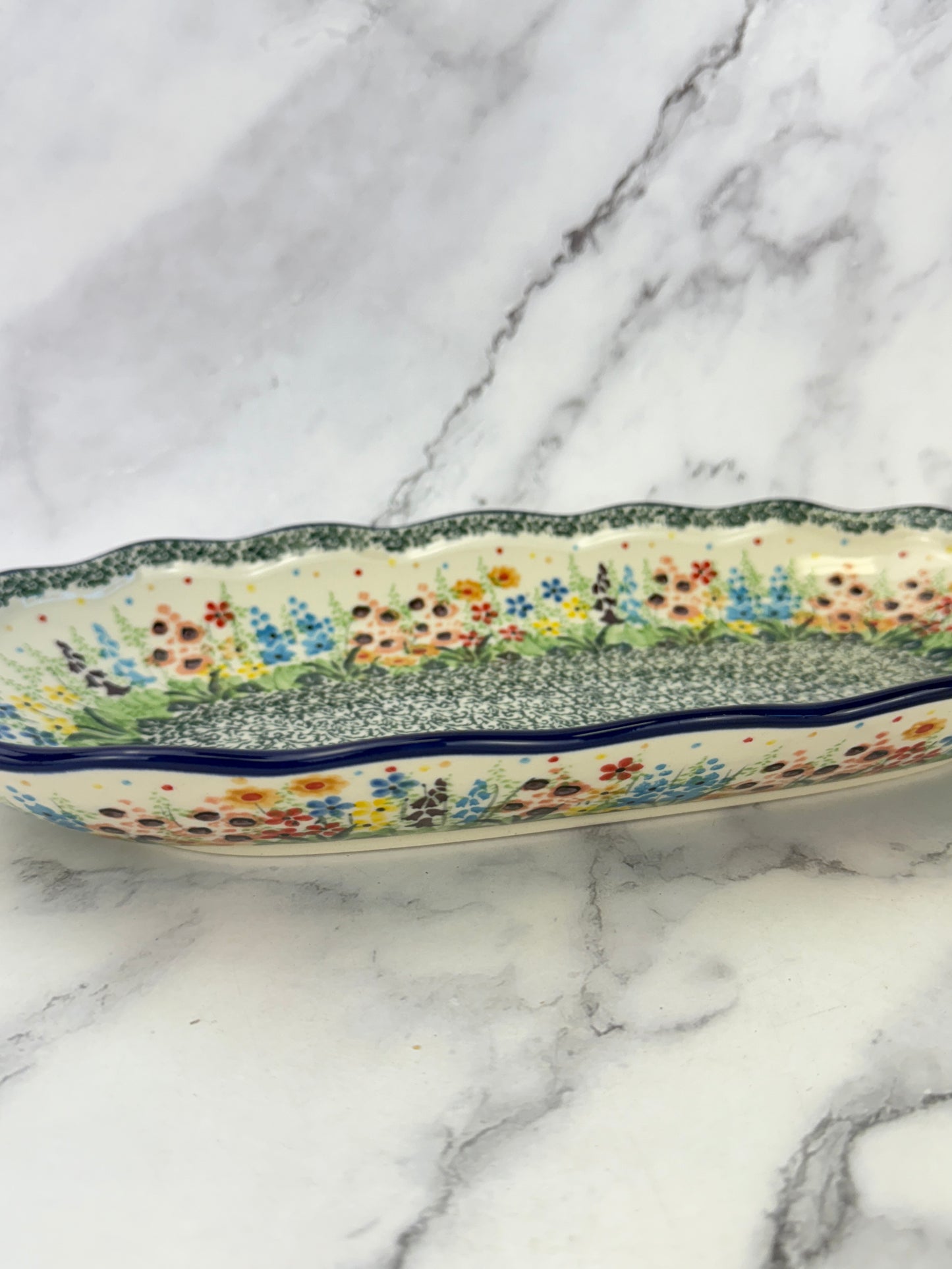 Scalloped Unikat Tray - Shape A42 - Pattern U4875