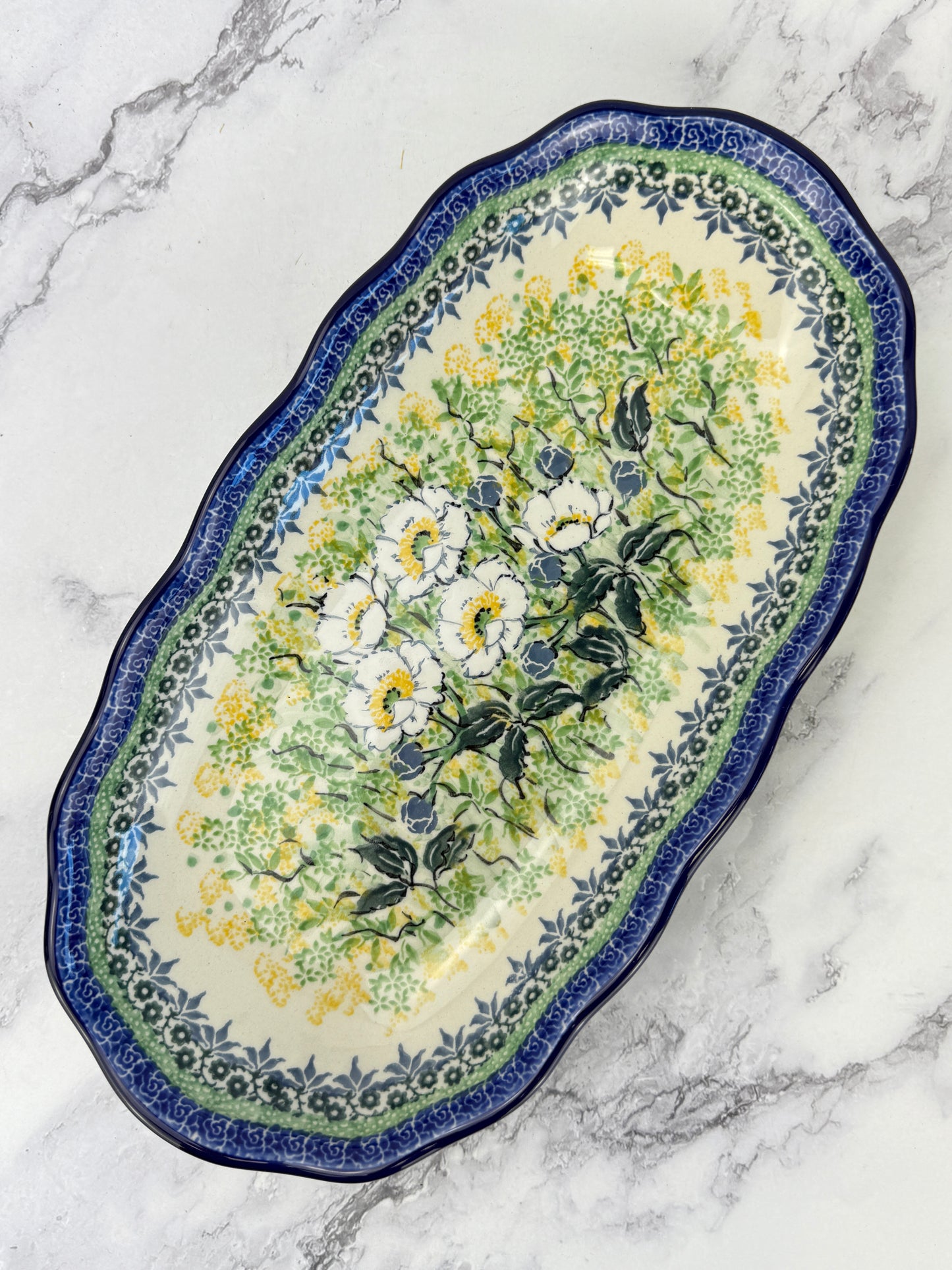 Scalloped Unikat Tray - Shape A42 - Pattern U5014