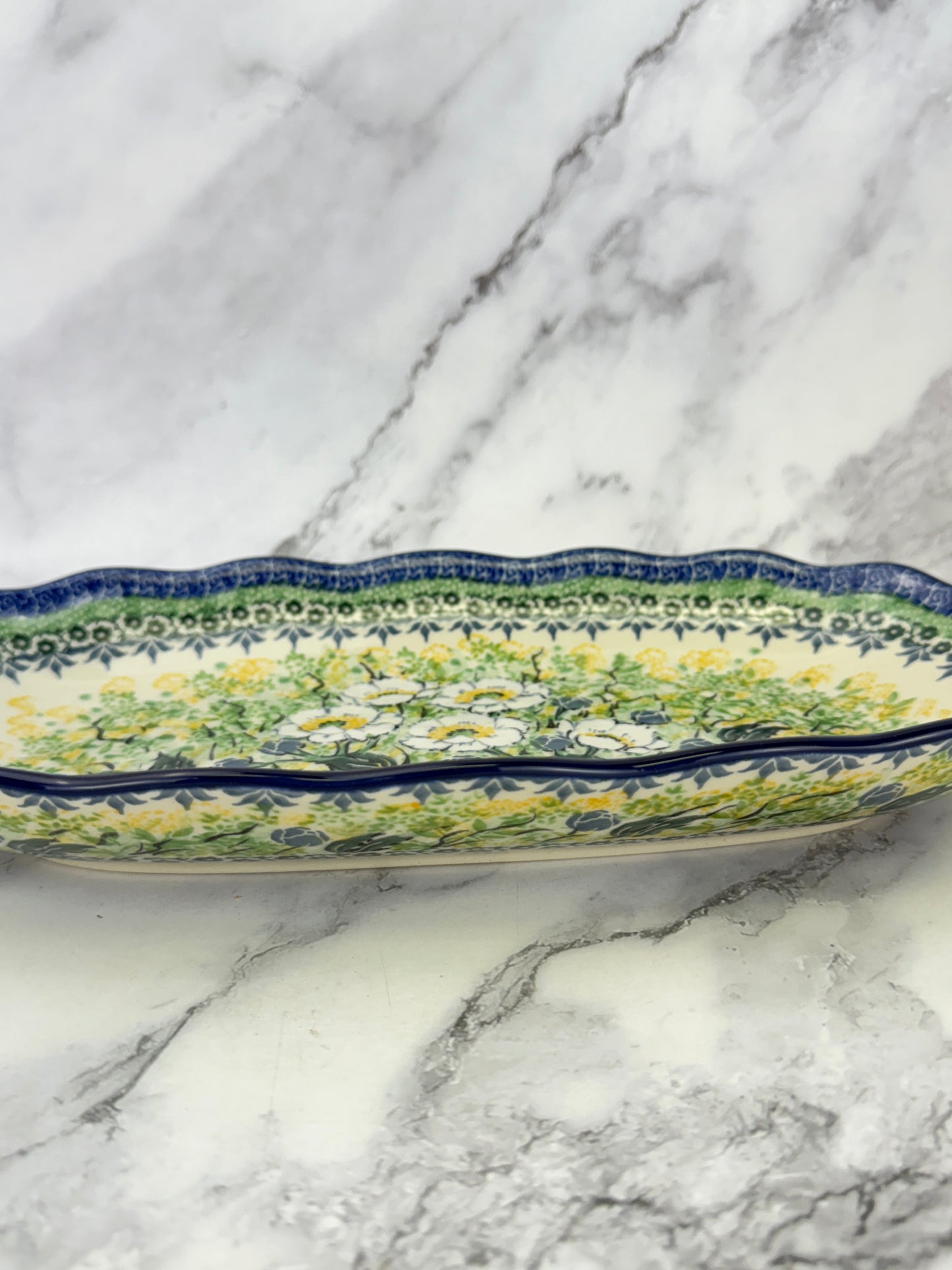 Scalloped Unikat Tray - Shape A42 - Pattern U5014