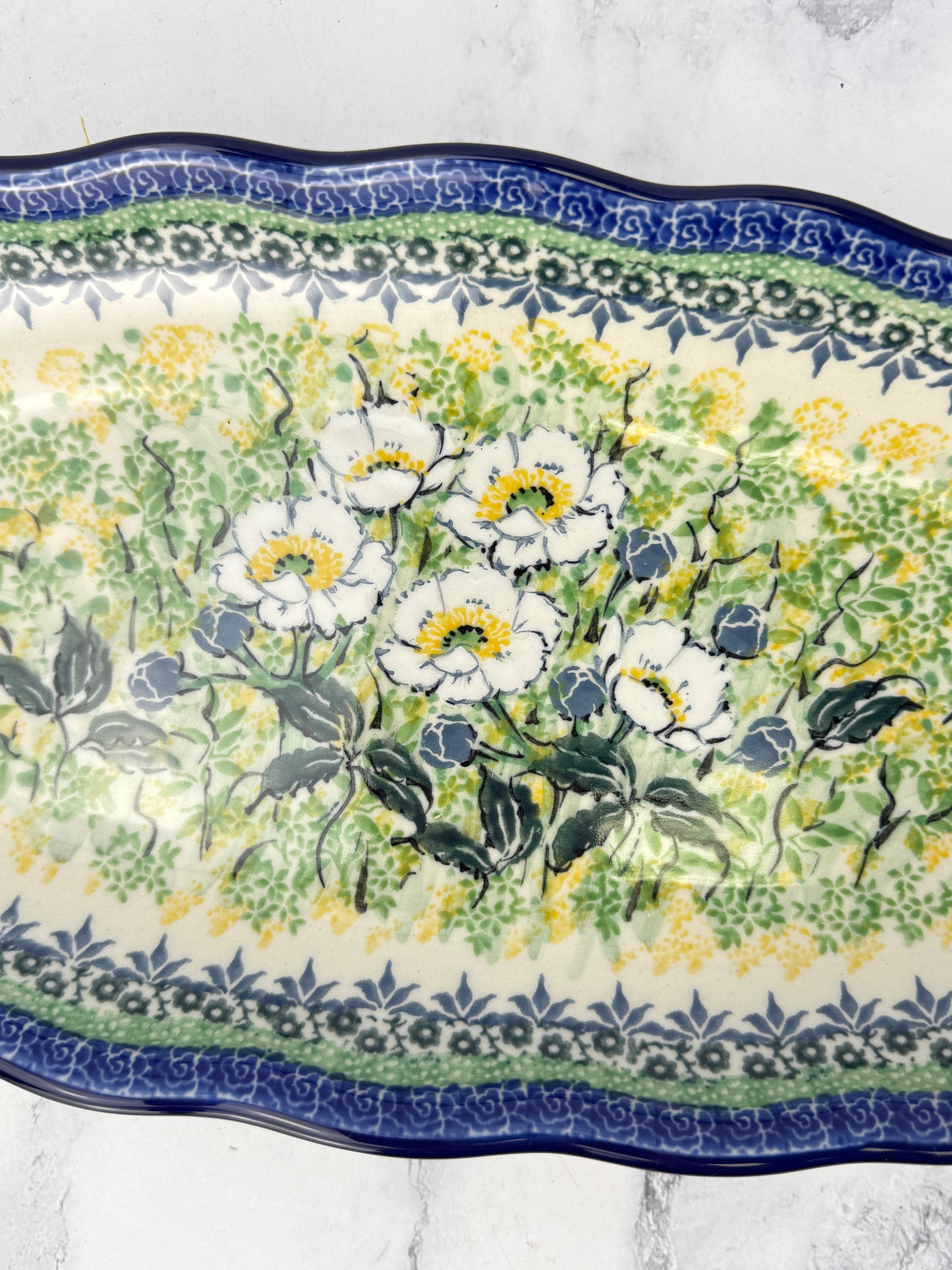 Scalloped Unikat Tray - Shape A42 - Pattern U5014