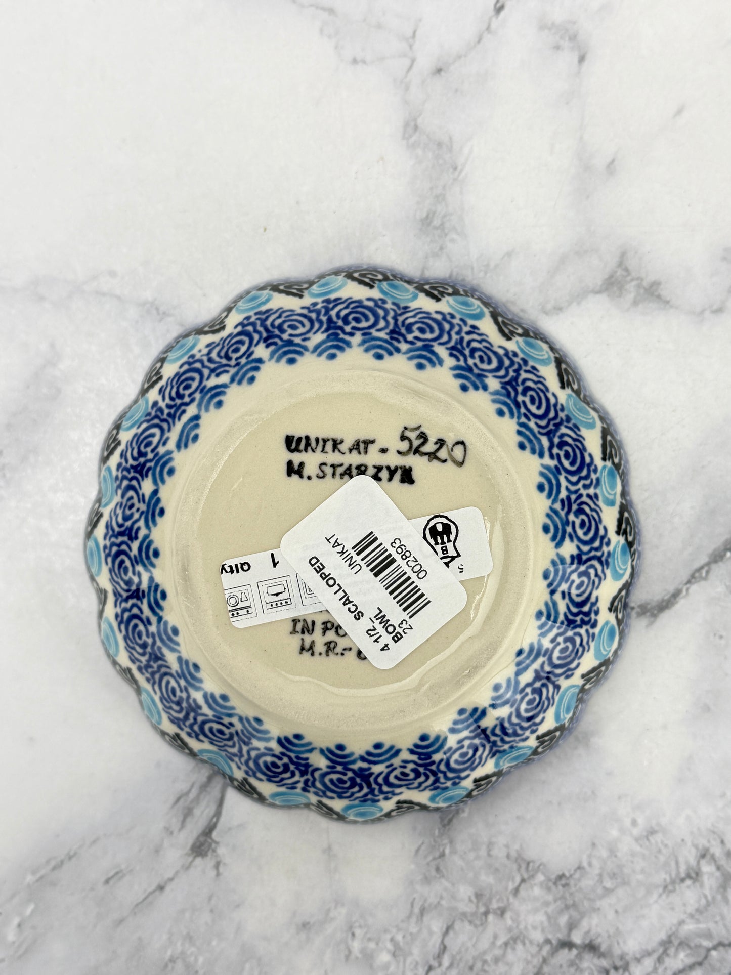 4.5" Unikat Scalloped Bowl - Shape 23 - Pattern U5220