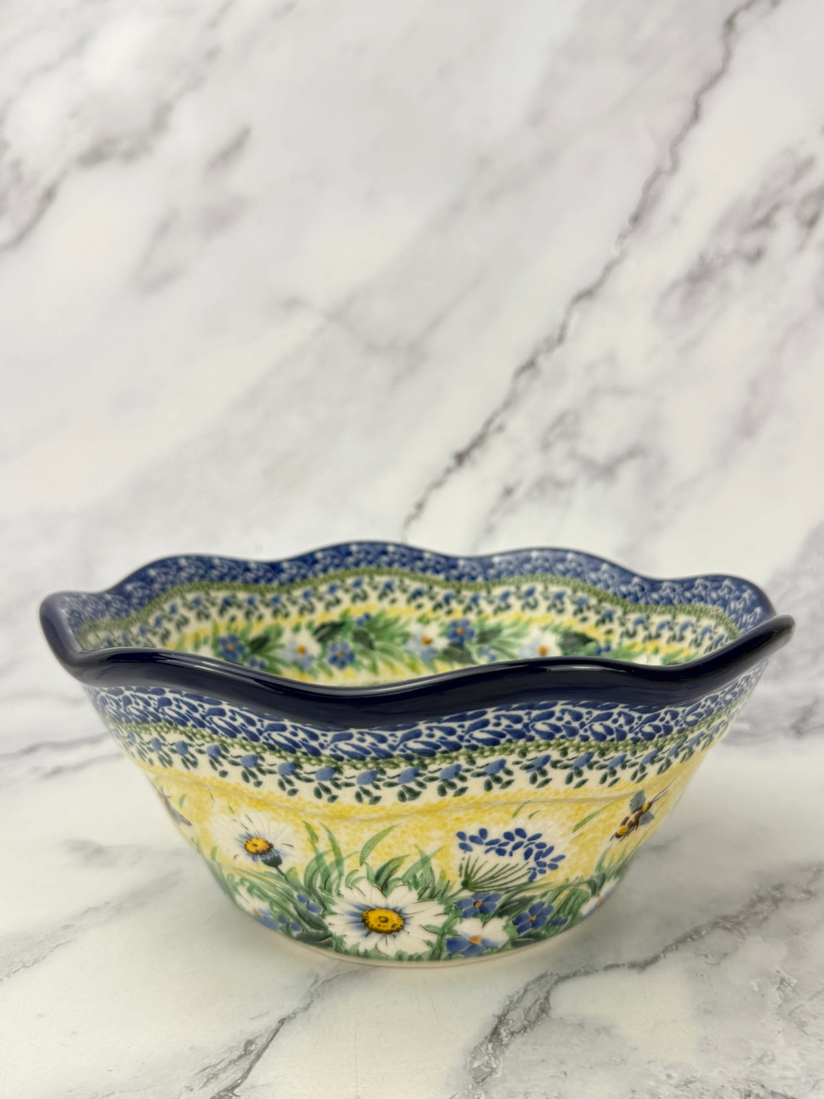 Small Wavy Unikat Bowl - Shape 691 - Pattern U5296