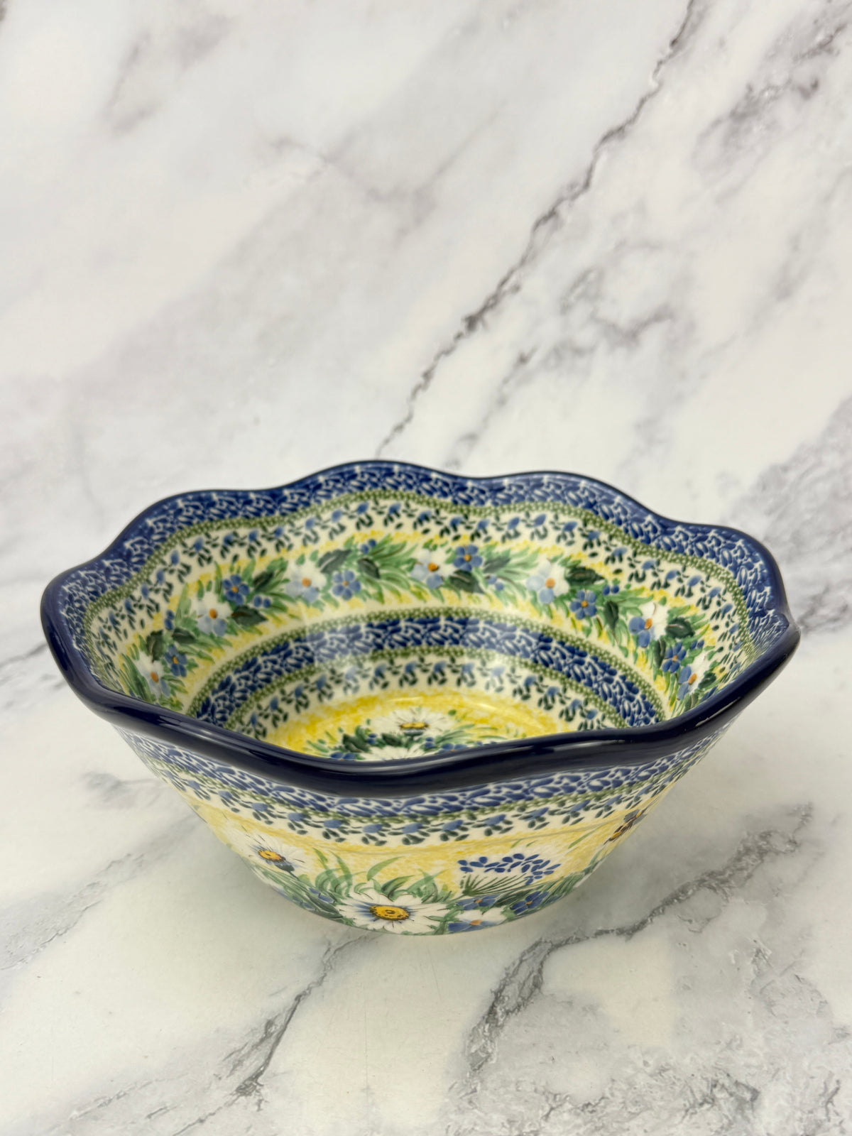 Small Wavy Unikat Bowl - Shape 691 - Pattern U5296
