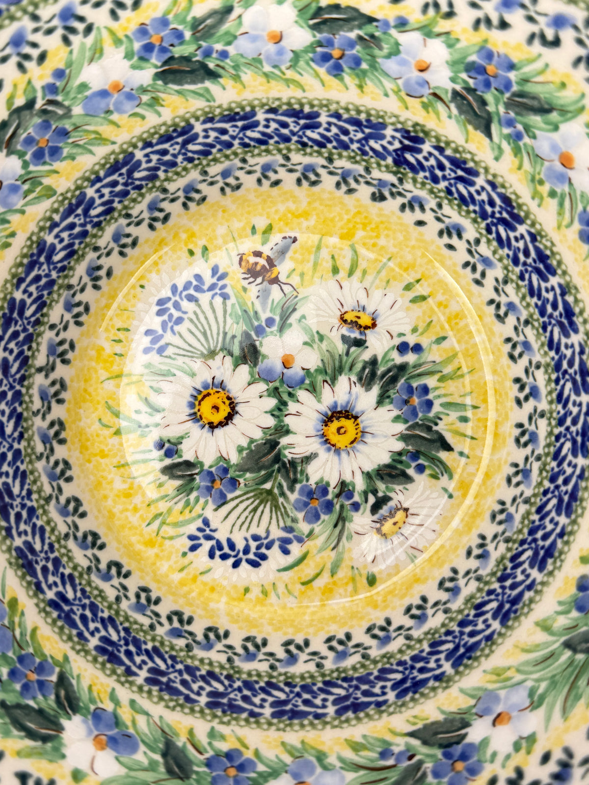 Small Wavy Unikat Bowl - Shape 691 - Pattern U5296