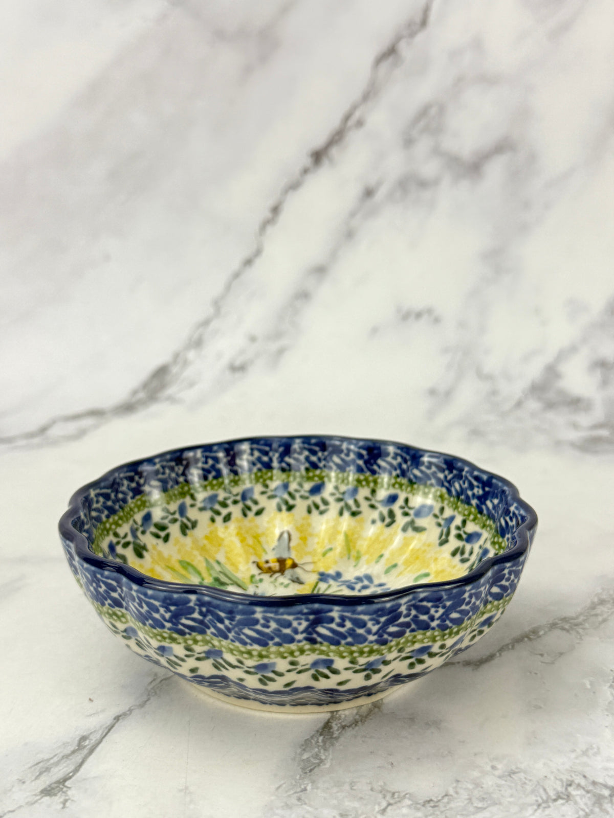 4.5" Unikat Scalloped Bowl - Shape 23 - Pattern U5296
