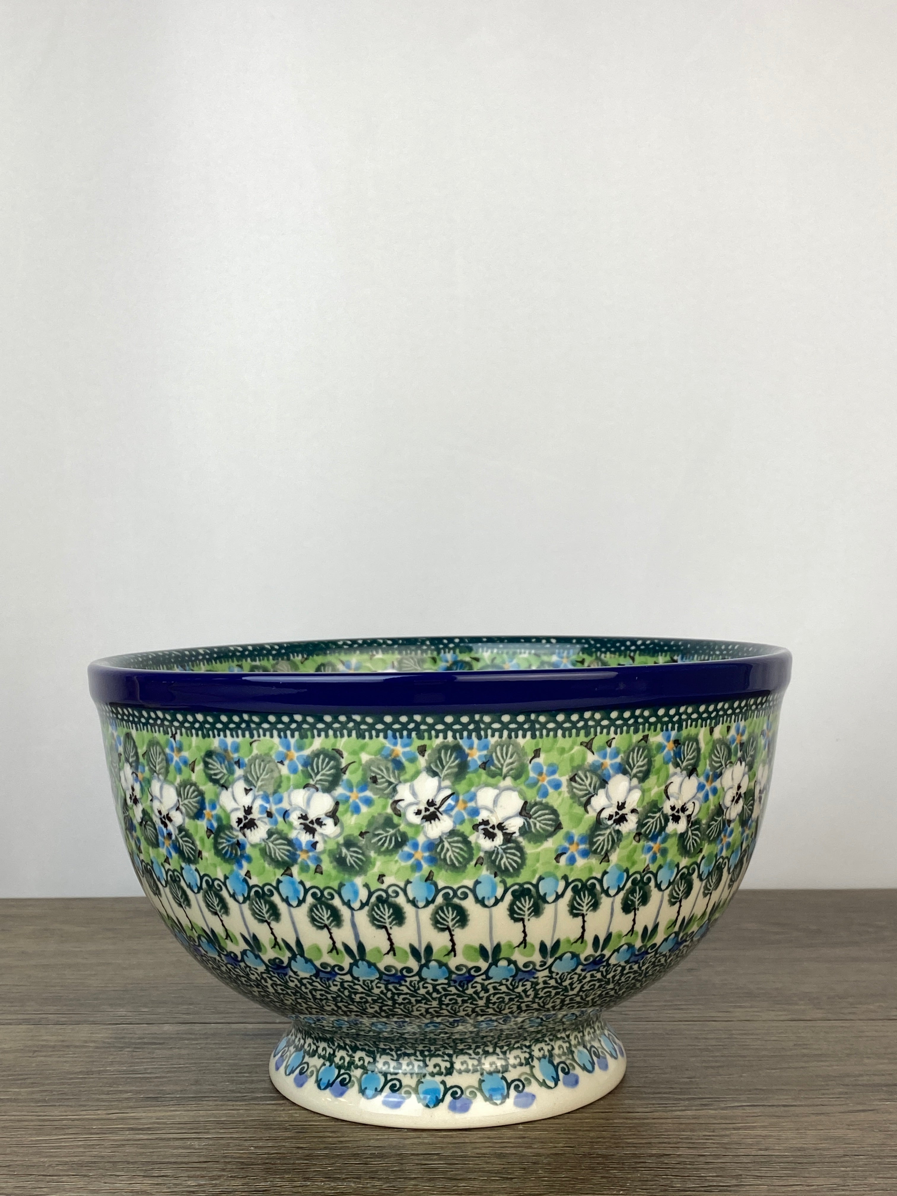 Unikat Pedestal Serving Bowl Shape A14 Pattern U4795