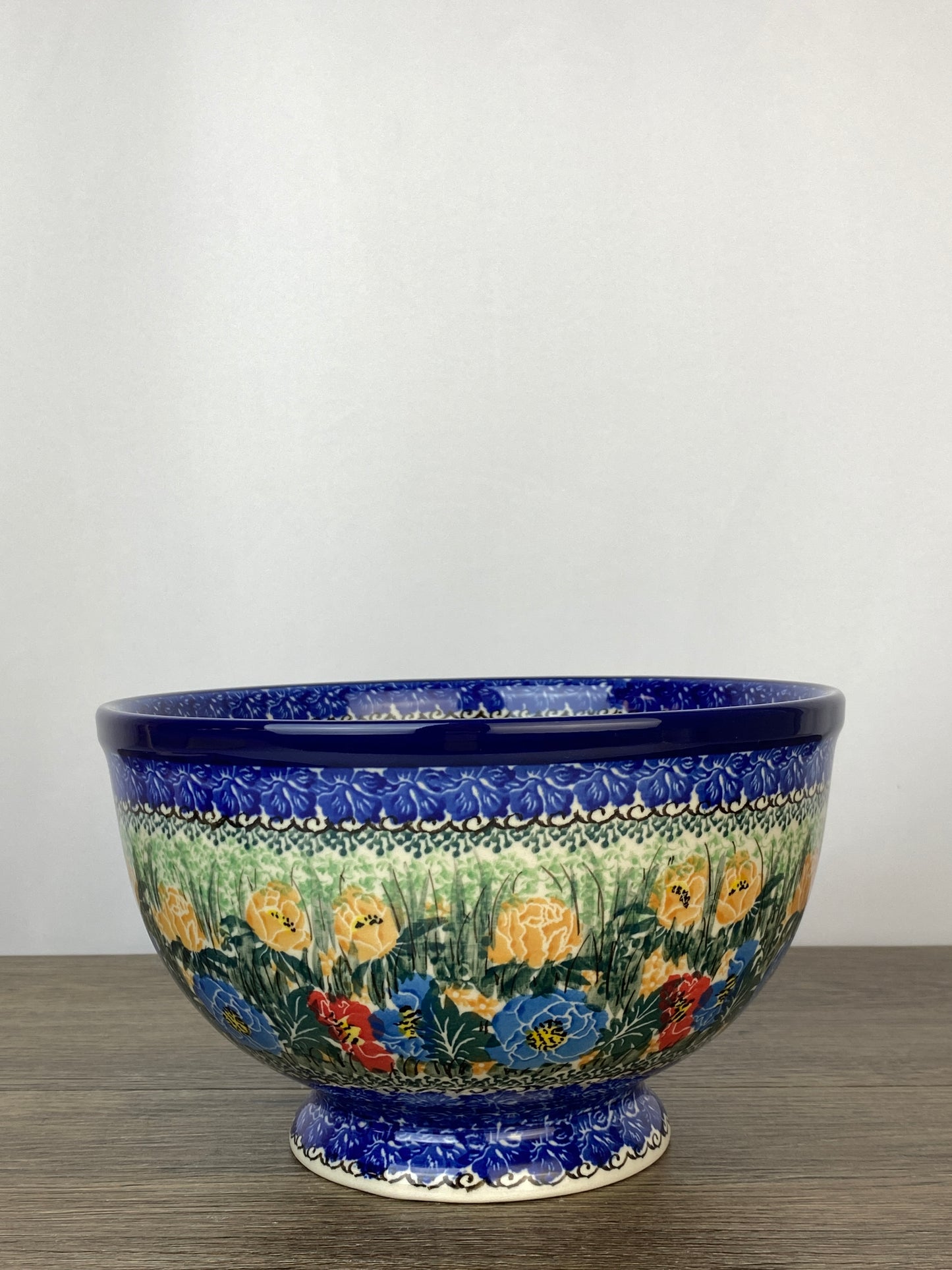 Unikat Pedestal Serving Bowl - Shape A14 - Pattern U3353