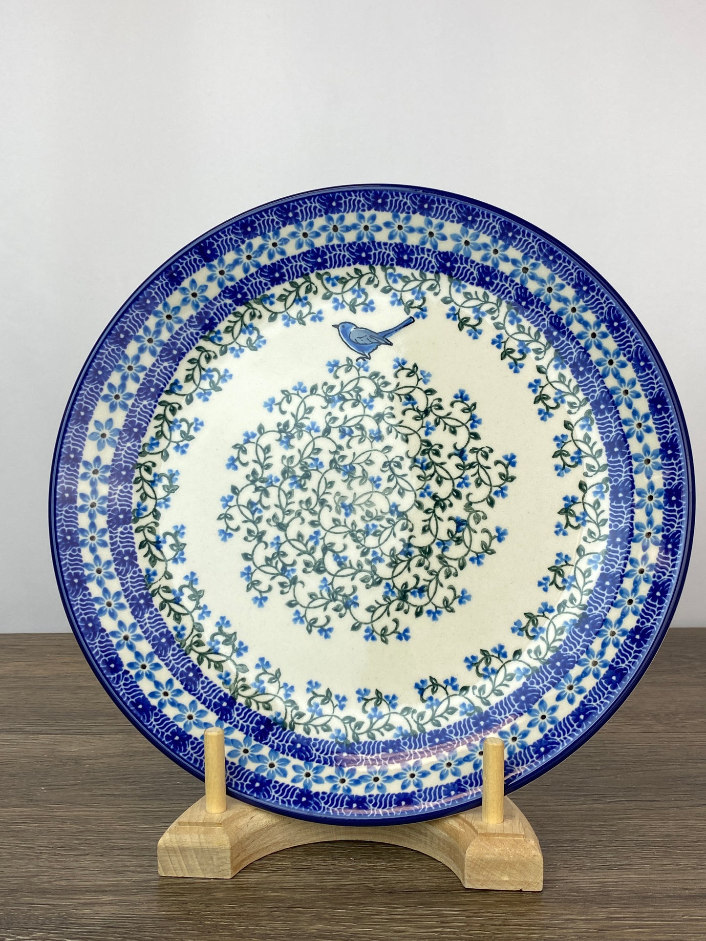 10.5" Dinner Plate - Shape 223 - Pattern 1932