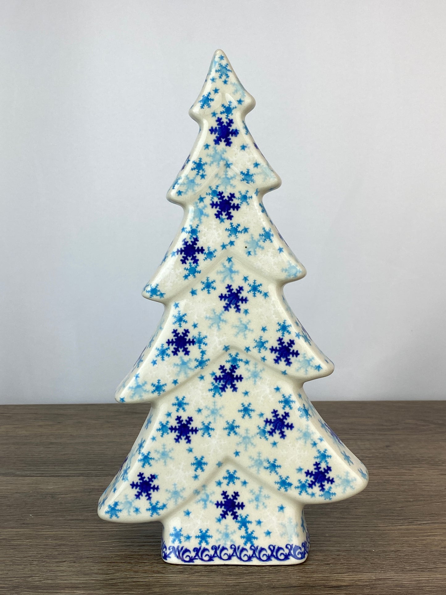 Vena Unikat Tree Figurine - Shape V491 - Snowflakes