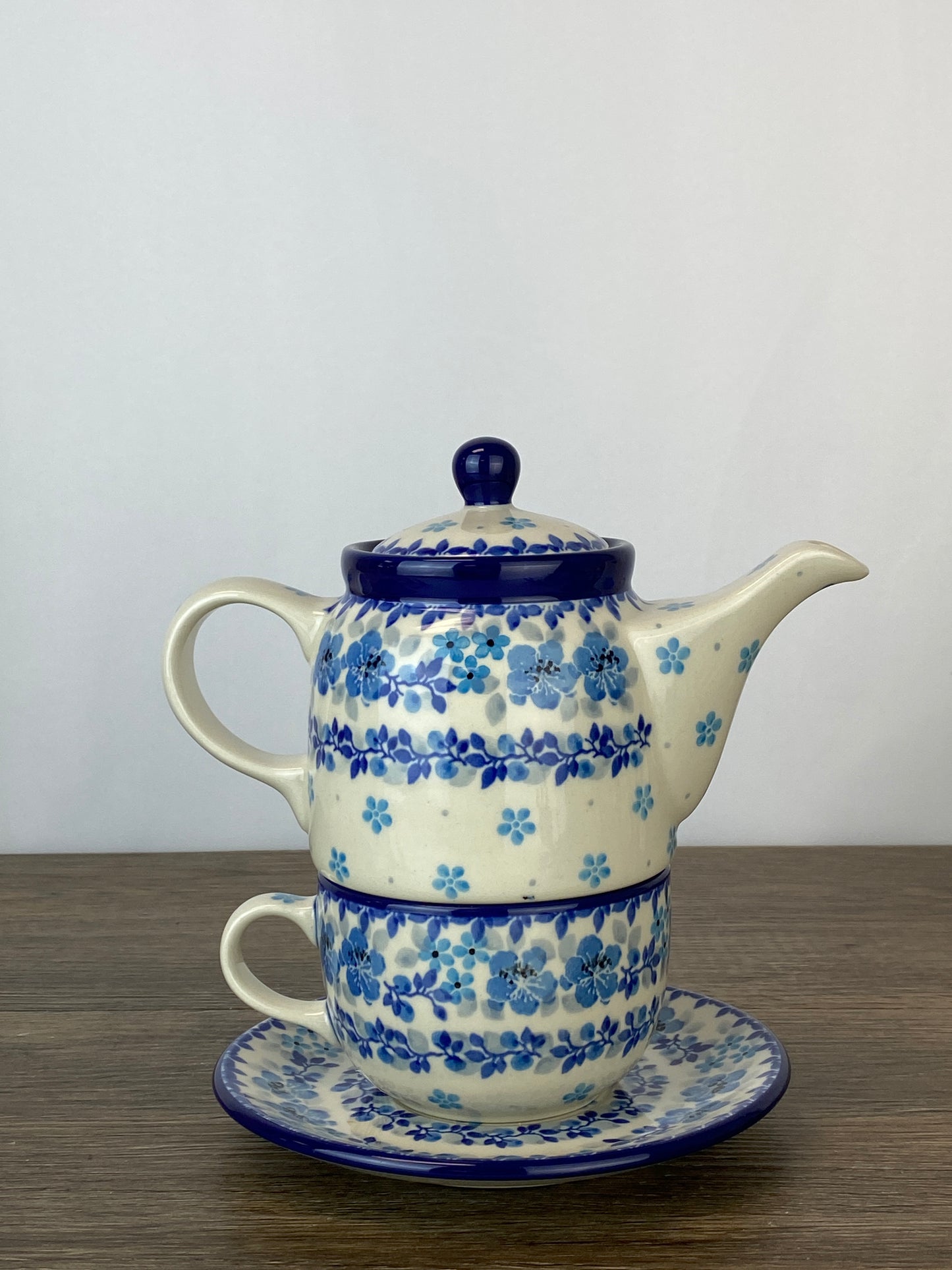 Tea For One - Shape 423 - Pattern 2642