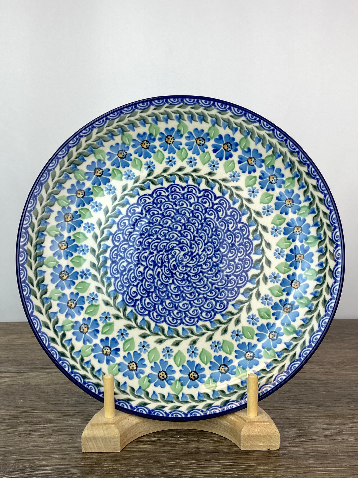10.5" Dinner Plate - Shape 223 - Pattern 1426
