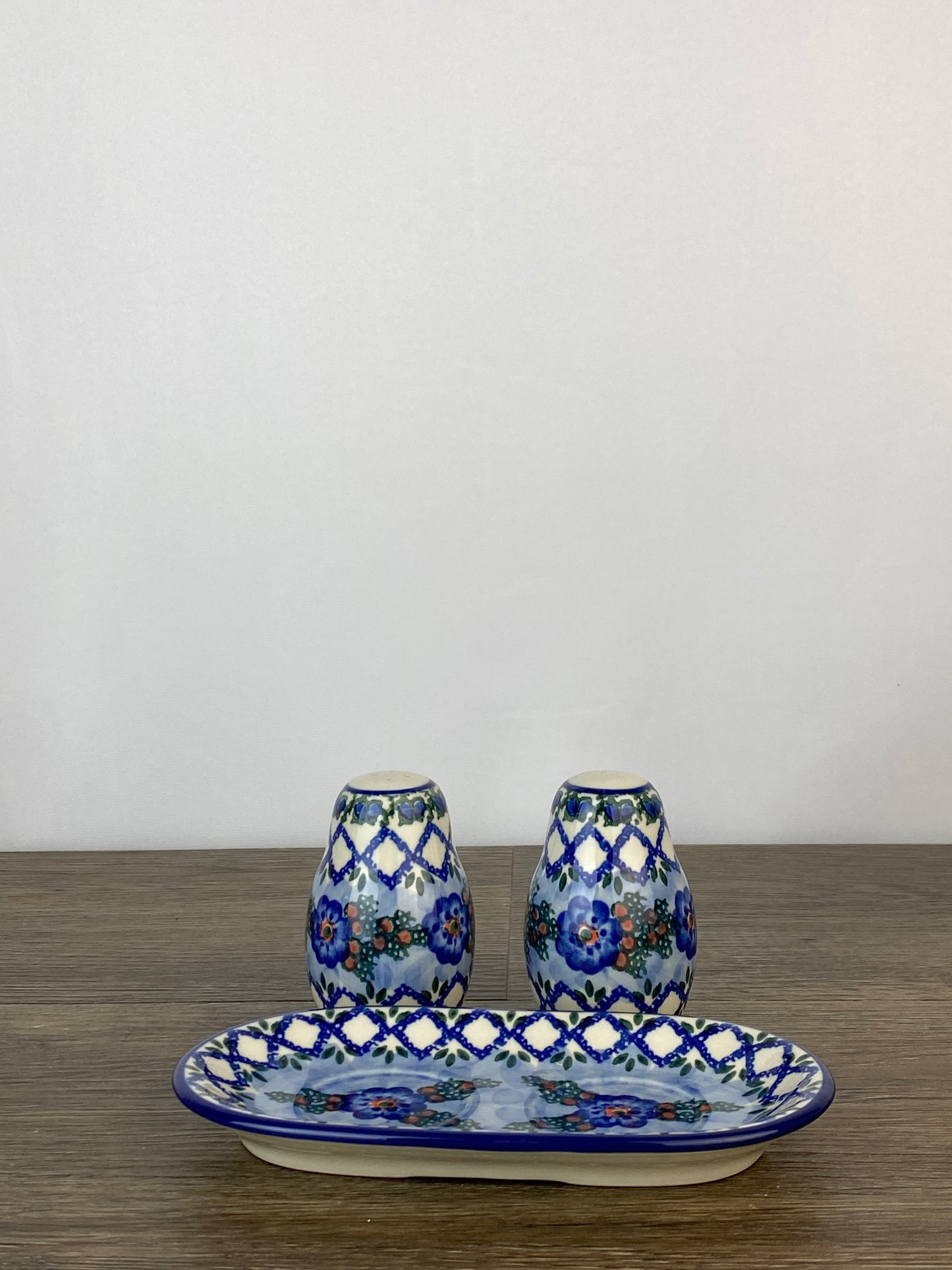 Unikat Salt and Pepper Set with Tray - Shape 131 - Pattern U1573