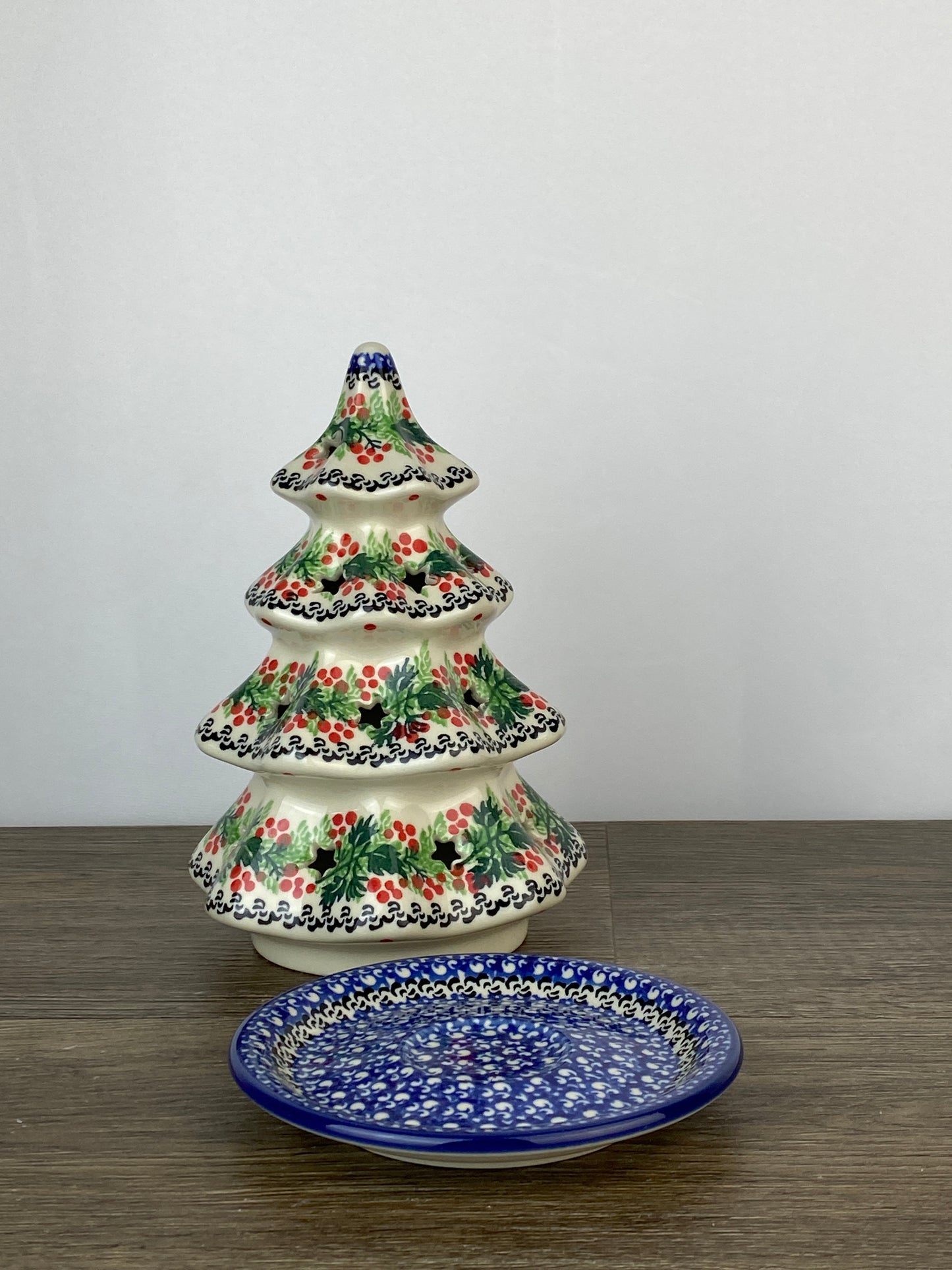 8" Christmas Tree - Shape 602 - Pattern 2650