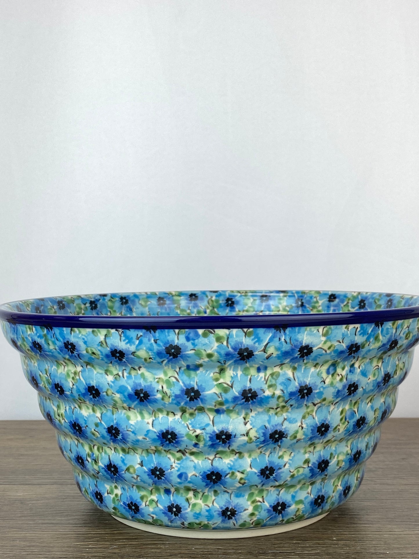 Large Ribbed Unikat Bowl - Shape 802 - Pattern U4929