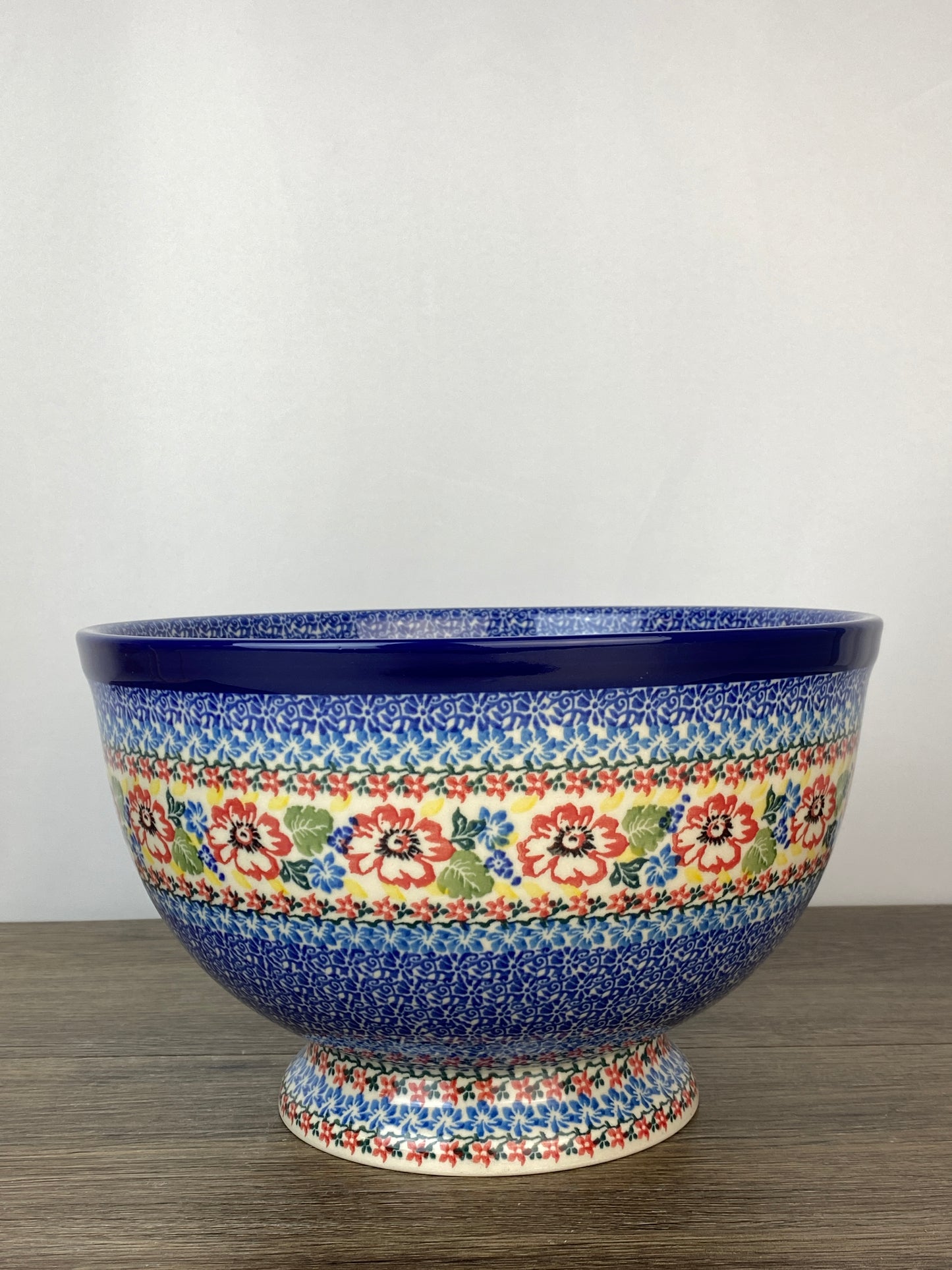 Unikat Wedding Bowl - Shape 215 - Pattern U3356