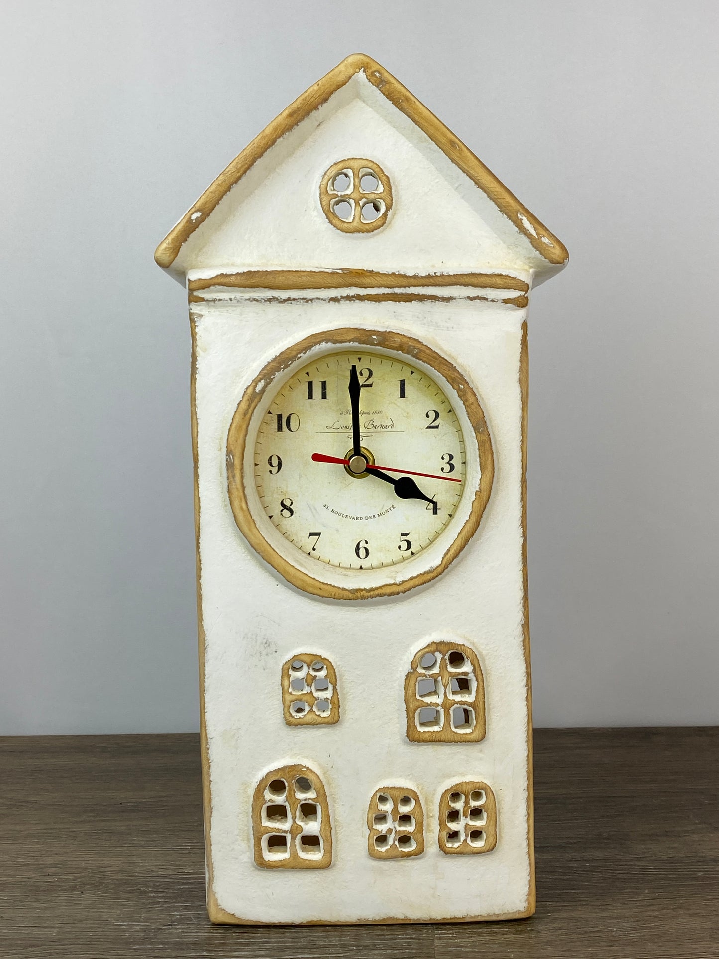 House Shaped Clock